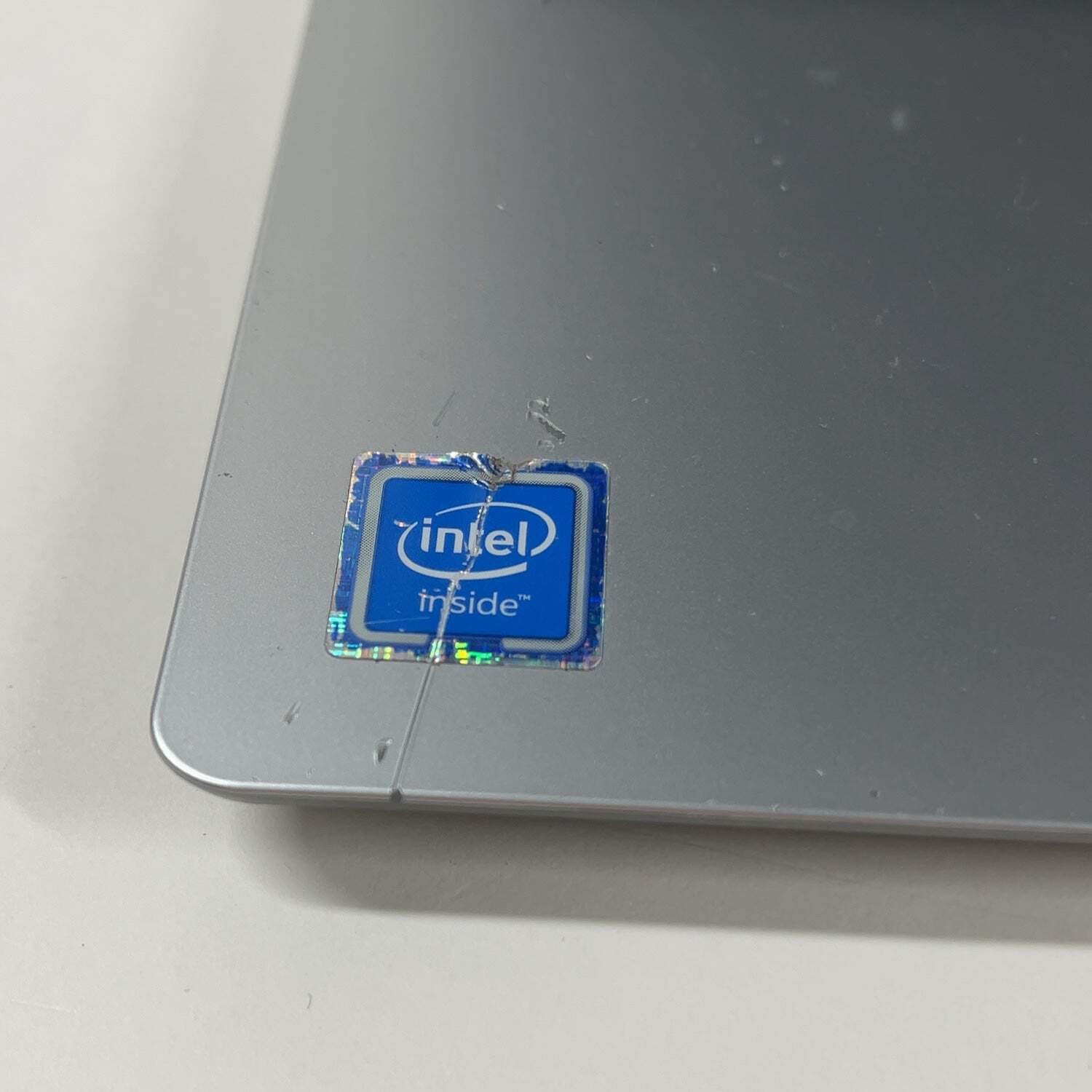 Lenovo IdeaPad 1i 14IGL7 14″ Celeron N4020 1.1GHz 4GB RAM 128GB SSD