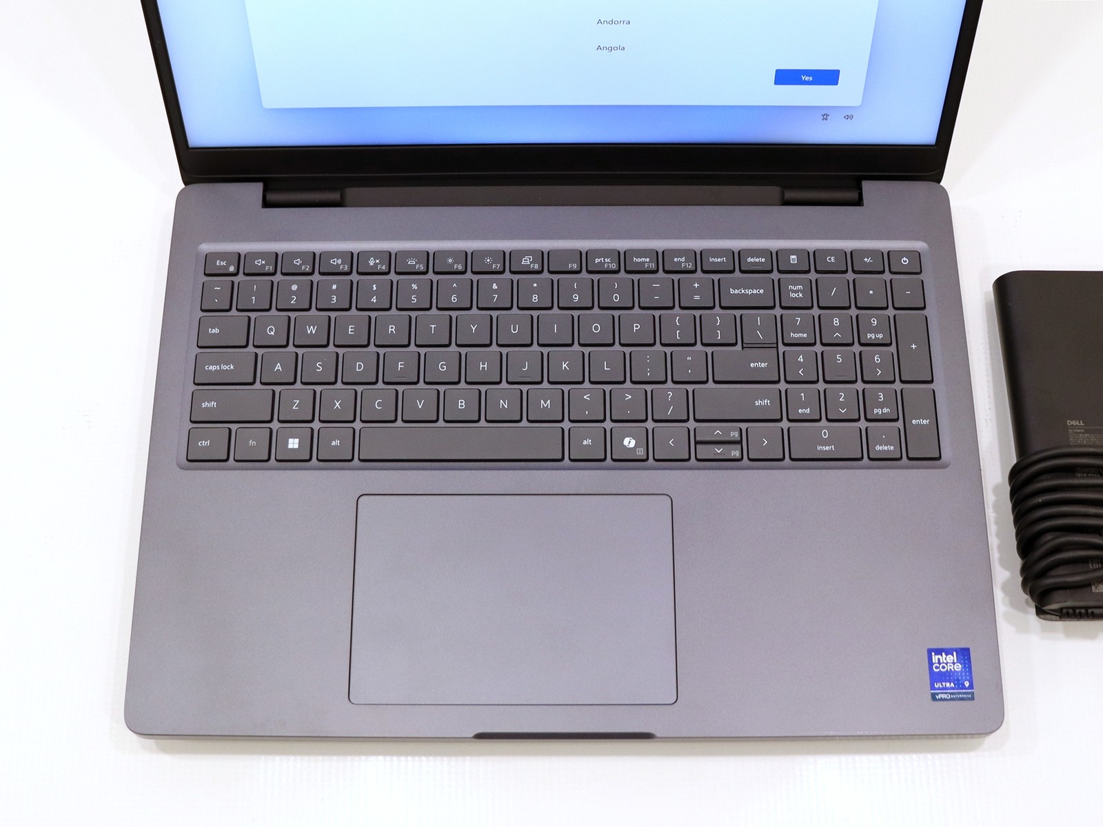 Dell Pro Max 16 Plus MB16250 16.0″ Ultra 9 285HX 64GB 1TB NVMe RTX PRO 3000 W11P