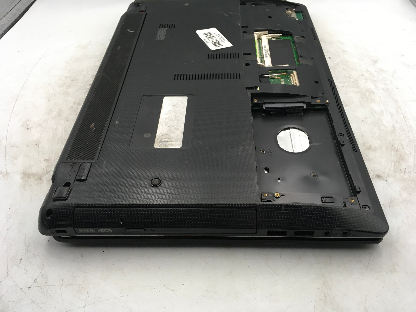 ASUS A53E – BOOTS TO BIOS – INTEL CORE I5 2410M – 4GB RAM – NO OS -READ DESC- BB