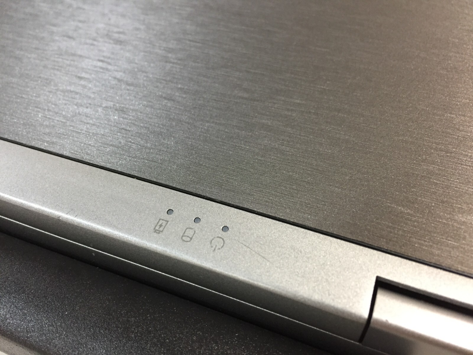 *Bad Battery* Dell Latitude E6430S 14.1″ Laptop/i7-3540m/8GB/128GB SSD/DVDRW/W7P