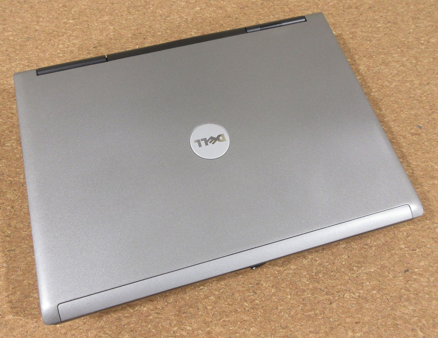 Win XP PERFECT Dell D830 T9300 4gb 15.4 256gb SSD NEW BAT DVD/RW Serial