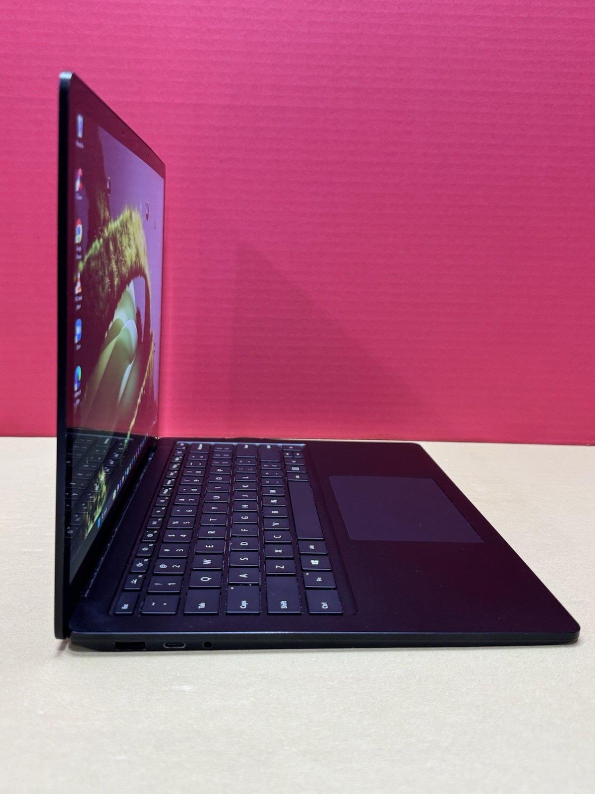Microsoft Surface Laptop 3 i5-1035G7 1.20GHz/16GB RAM/256GB NVMe SSD/Win11