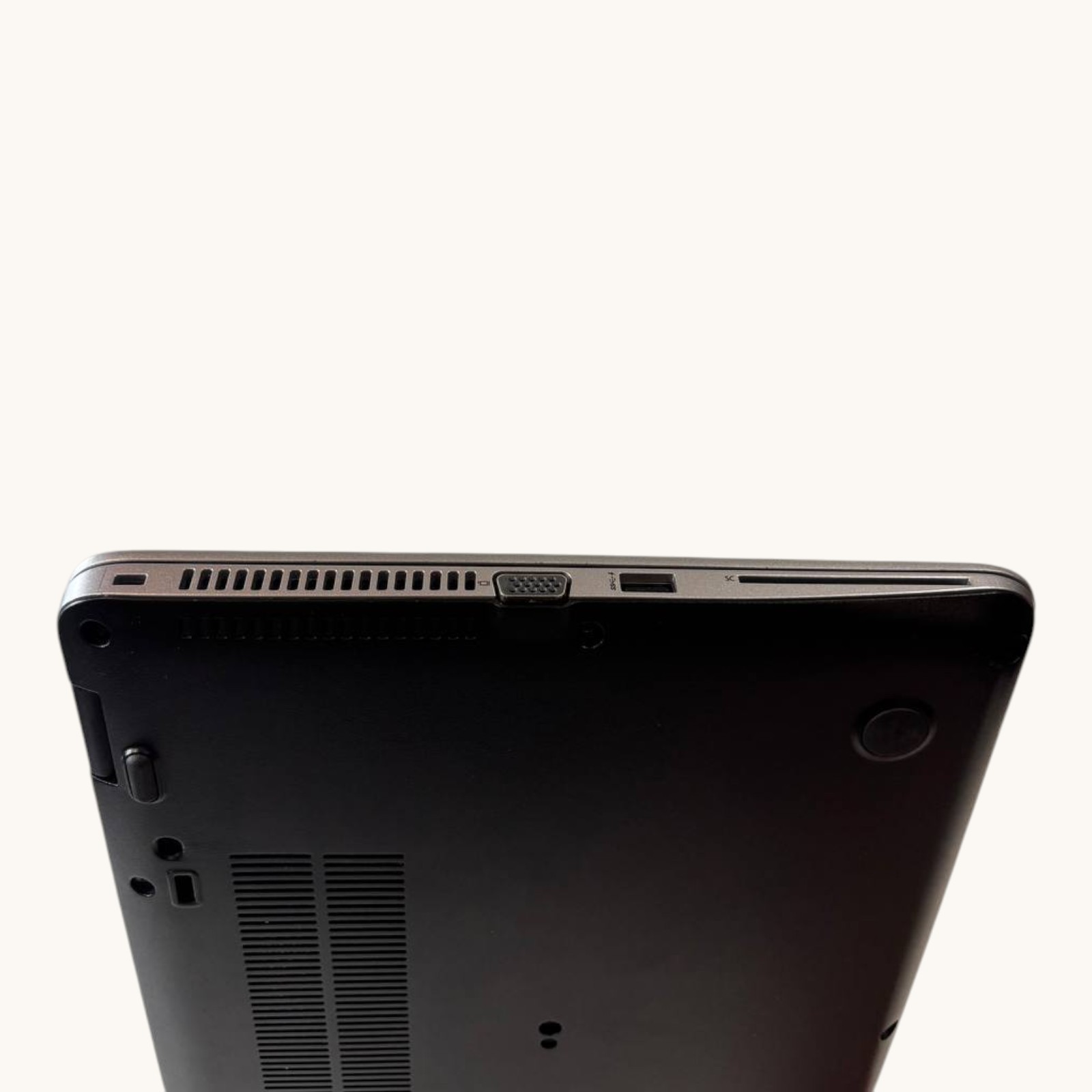 HP EliteBook 840 G4 14″ Laptop i5-7th Gen 8GB RAM 256GB SSD Windows 11 Pro #127