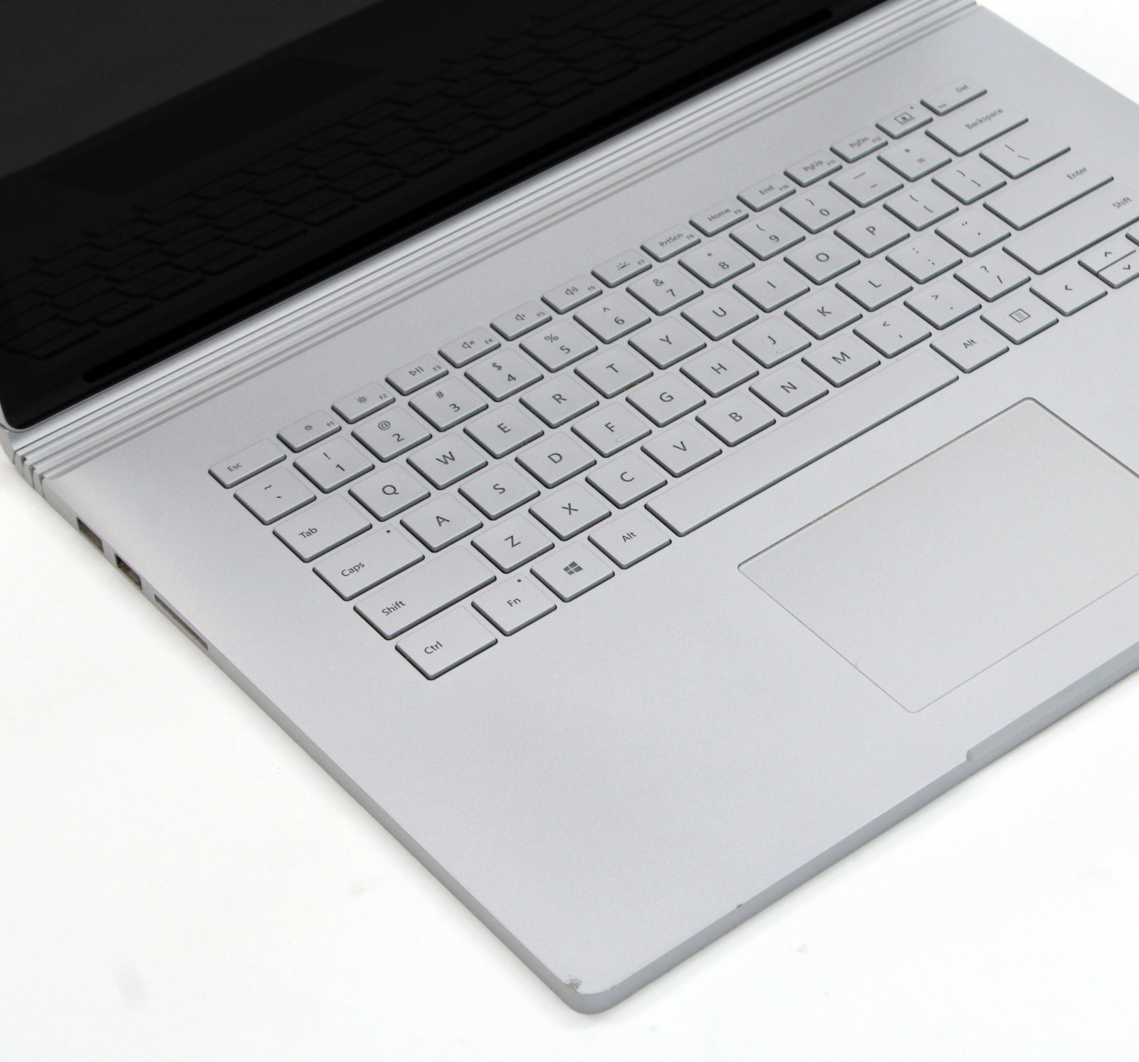 Microsoft Surface Book 2 15 i7-8650U 1.9GHz 16GB 1TB SSD NVIDIA GTX 1060 READ