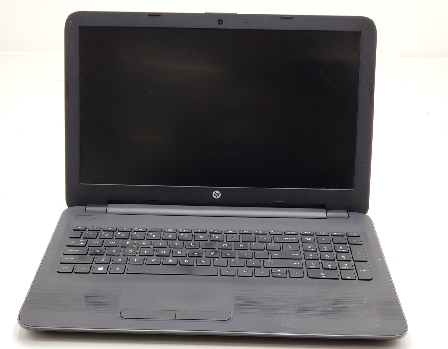 HP 255 G5 Laptop AMD A6-7310 8GB RAM 128GB SSD 15.6″ 2.00GHz Windows 10 Home.
