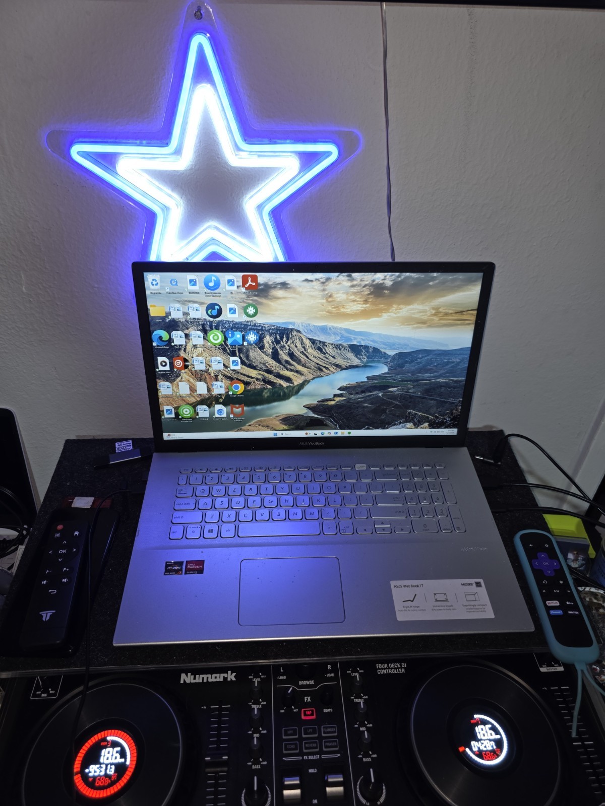 ASUS Vivobook 17 X712J 17.3″ HD+ LCD Display N73FGA-E34 REV.C4