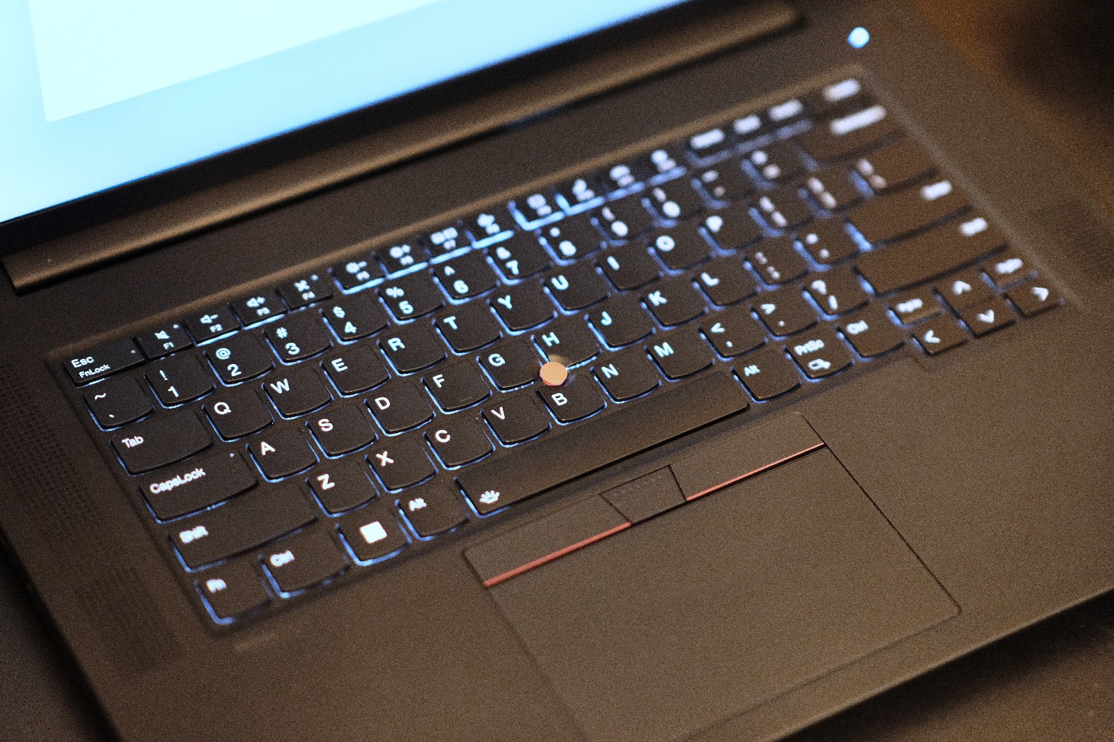 Thinkpad P1 G5 16″, i7-12800H, 64GB DDR5, 1TB NVME SSD, RTX A2000 8GB, 165 Hz