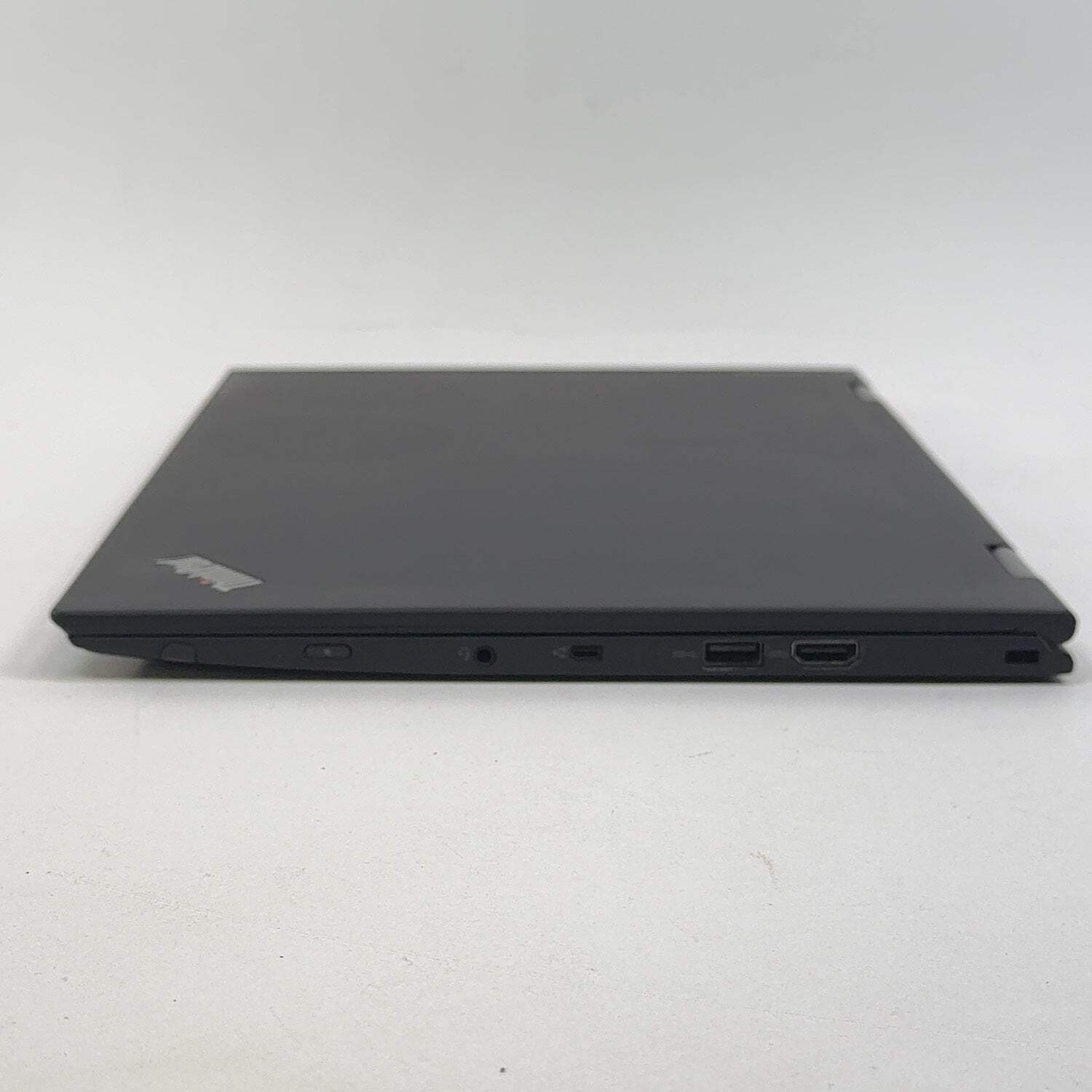 Lenovo ThinkPad X1 Yoga Gen 2 20JE 14″ i7-7600u 2.8GHz 16GB RAM 512GB SSD