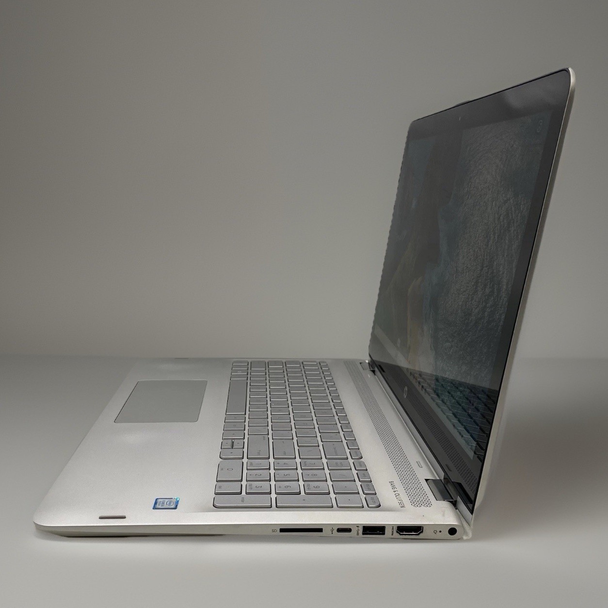 HP ENVY x360 m6 Convertible Core i5-7200U @2.5Ghz 12GB RAM 128GB SSD Win 11 Home