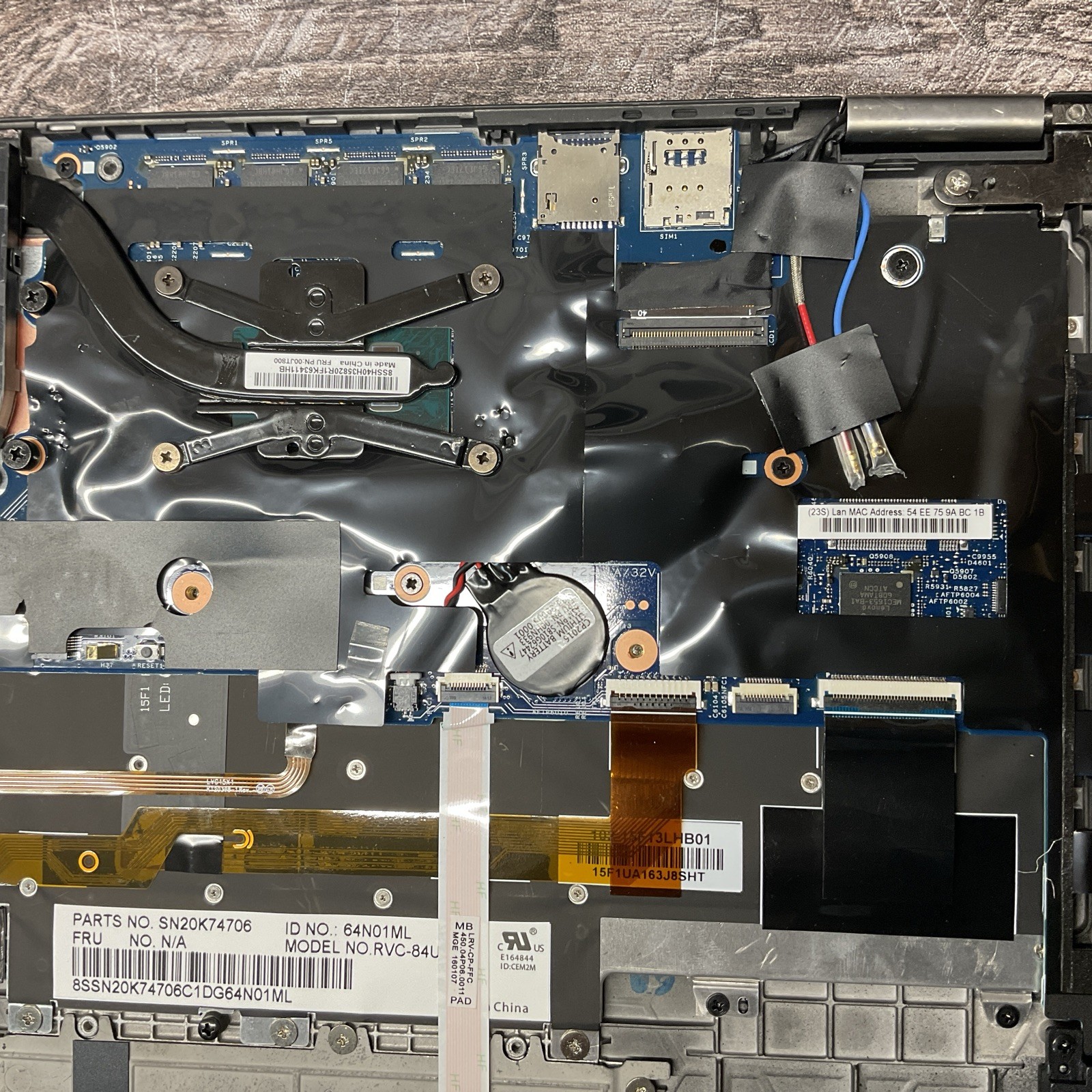Lenovo ThinkPad X1 Carbon 4th Gen / i7 6th / 8GB / No SSD / O10