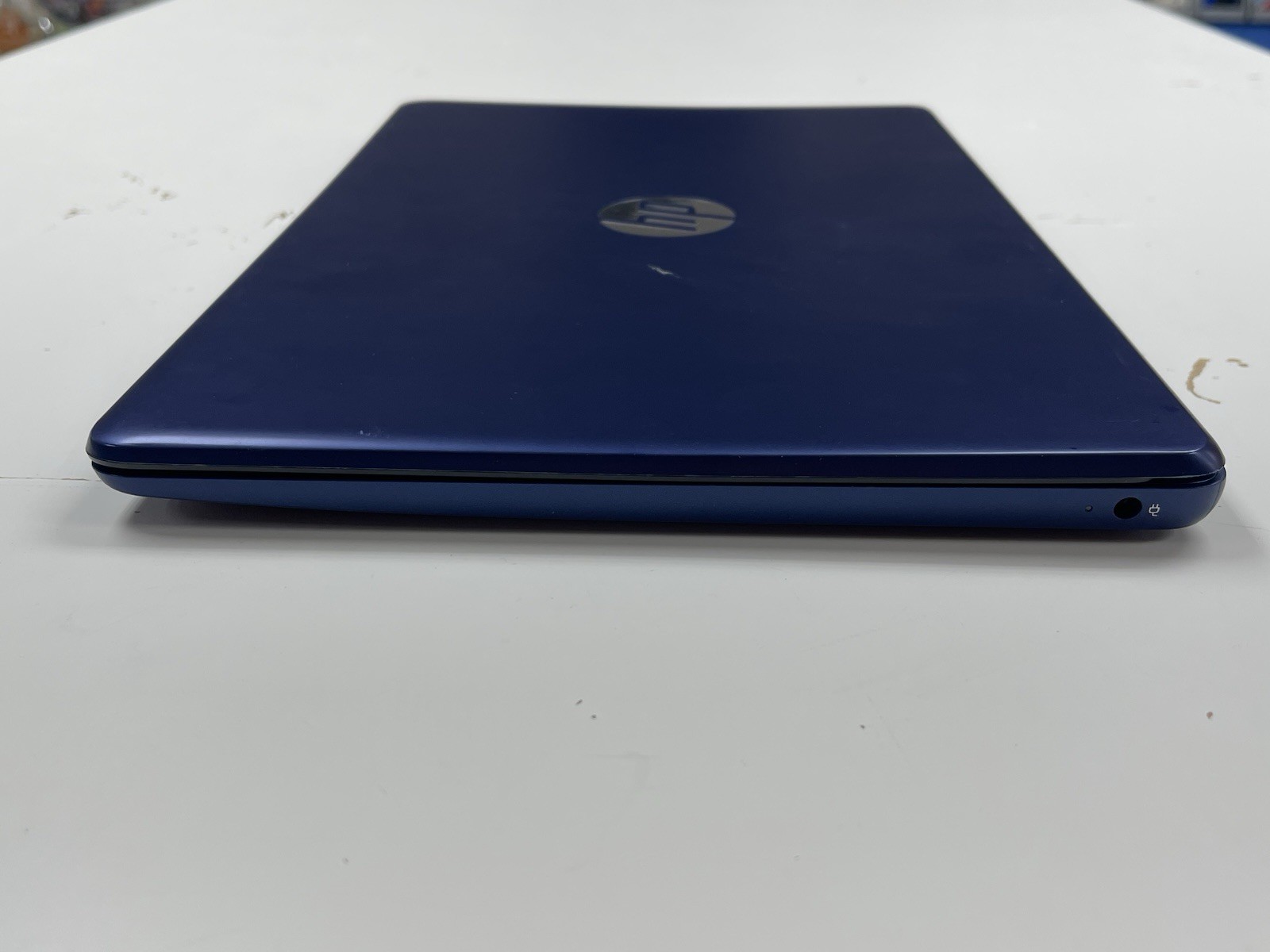 Hp Stream 14-cb171wm Intel Celeron N4000 1.1GHz 4GB Ram 64GB With BROKEN LCD