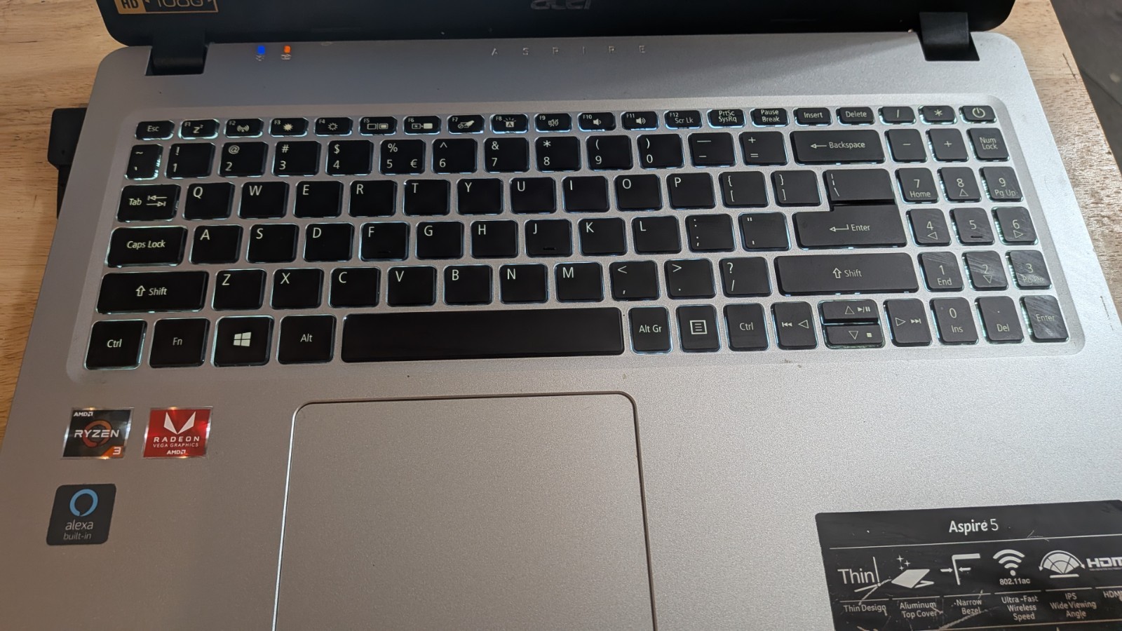 Acer Aspire 5 A515-43 Laptop Ryzen 3 3200U 4GB RAM 128GB NVMe SSD 15.6″ FHD
