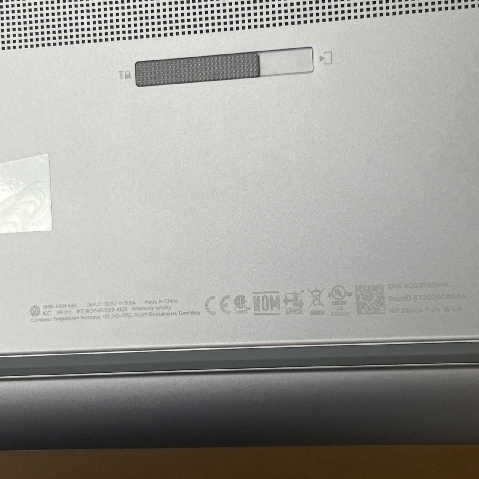 HP ZBook Fury G9 i7-12850HX 4k 1TB SSD RTX A1000 – Fair *BIOS LOCK, No Ram*