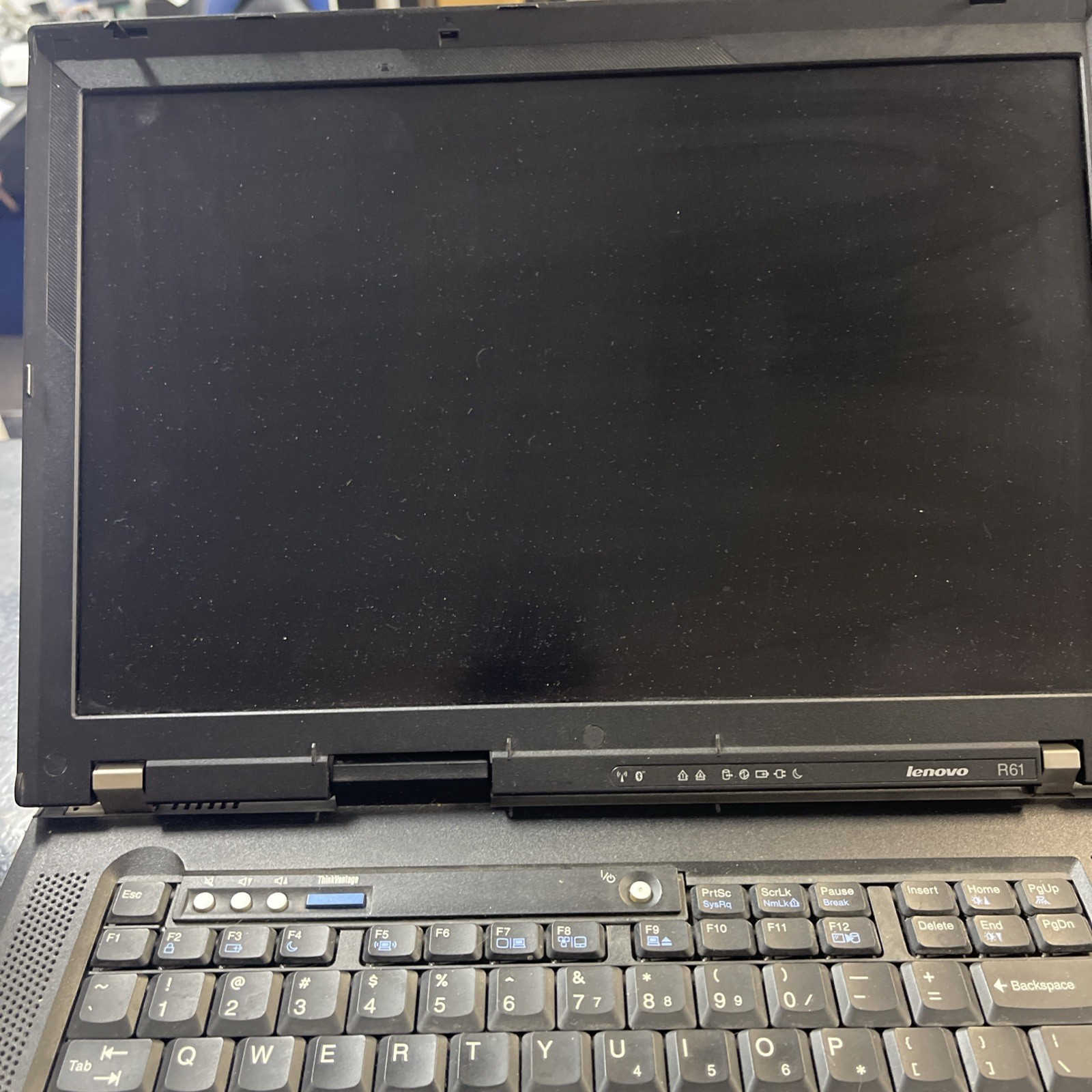 Lenovo ThinkPad R61 15″ Laptop Intel Celeron 540-Missing battery