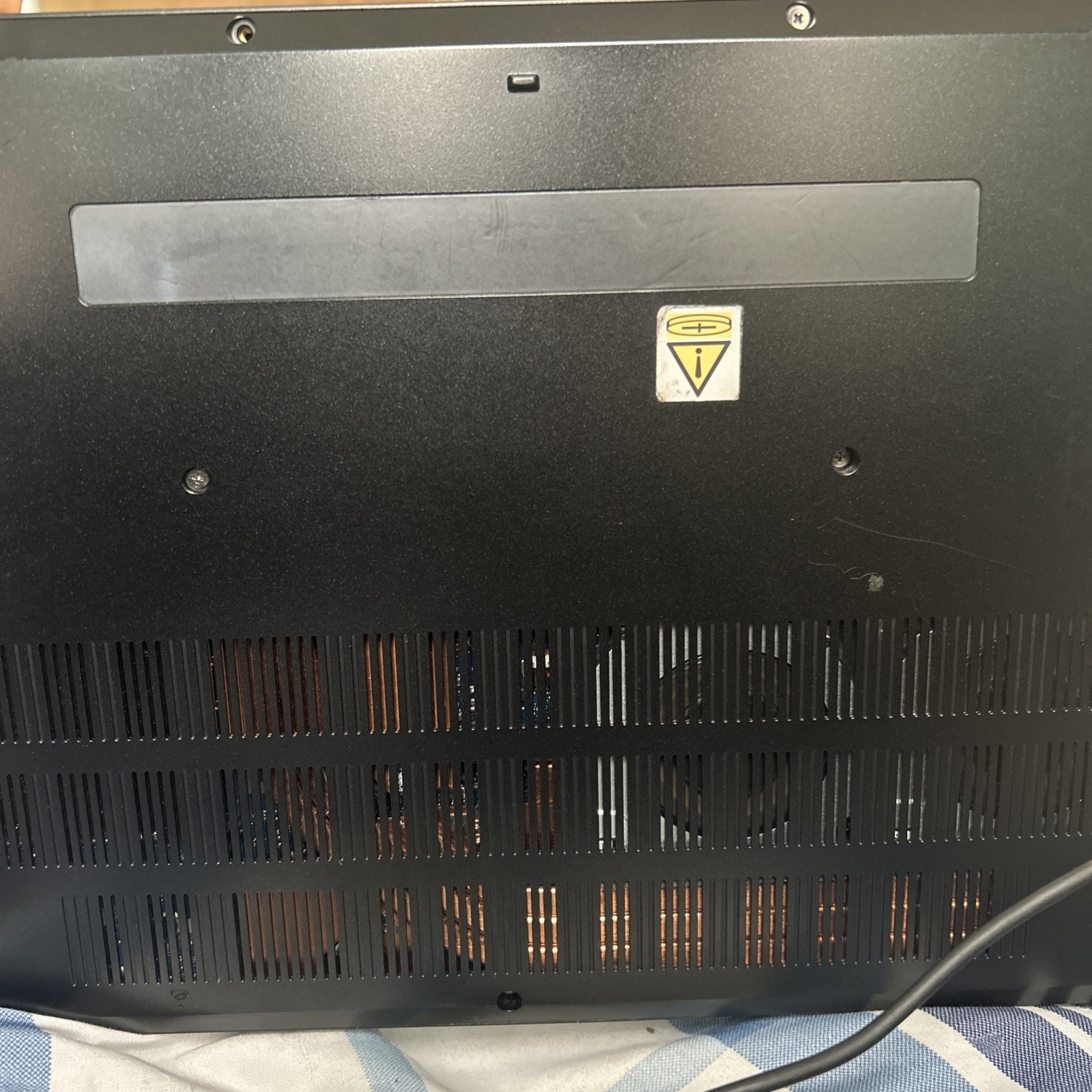 Intel Core i7-13620H RTX 405032 GB RAM 512 GB SSD (Gen 4) 15.6” FHD 144Hz