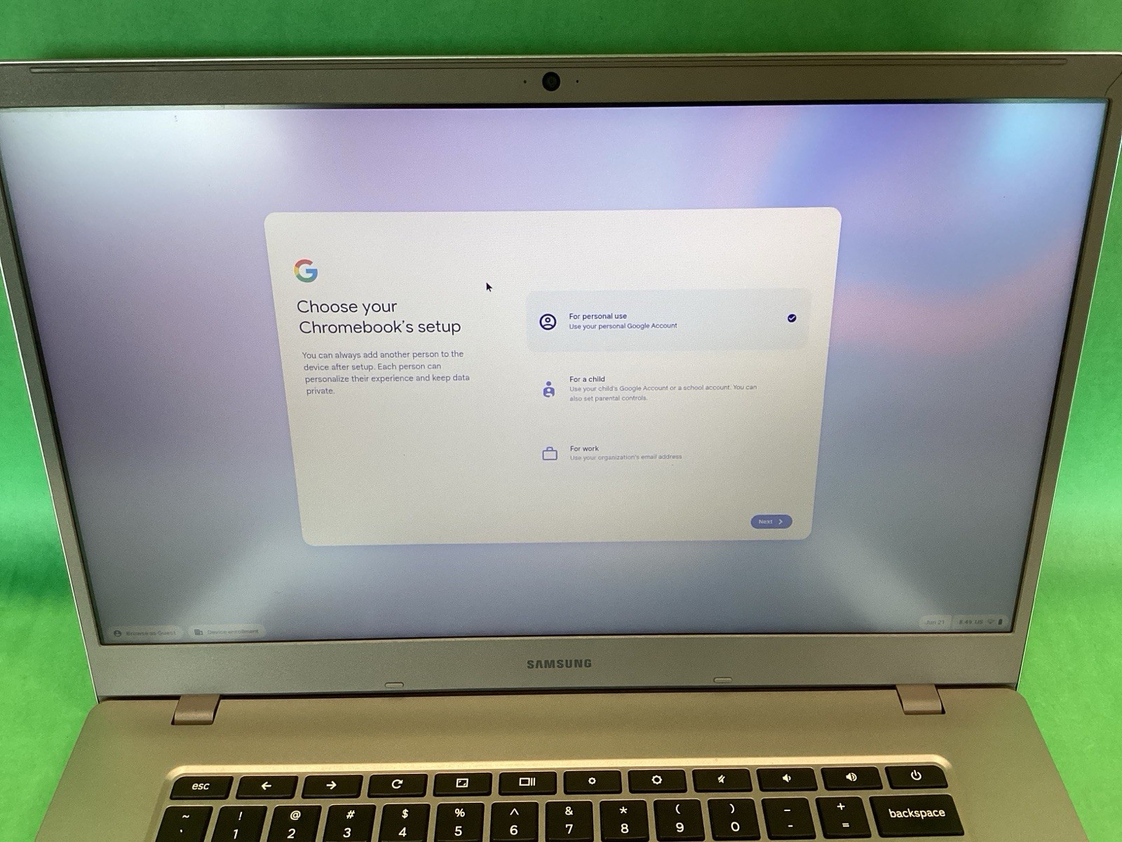 Samsung Chromebook ‎4+ XE350XBA-K01US Celeron N4000 – POWERS ON – UNTESTED