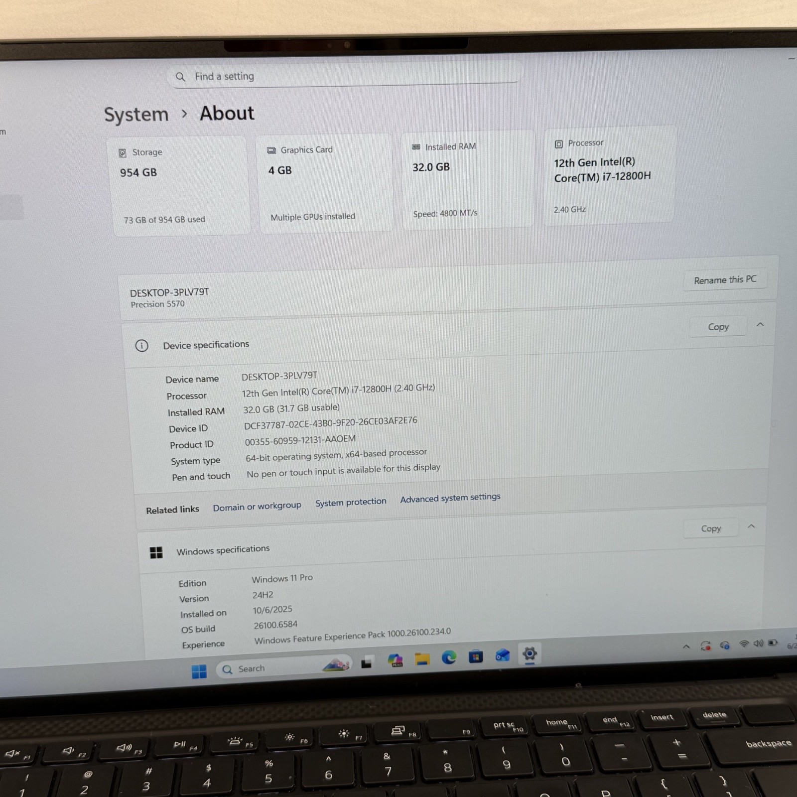 Dell Precision 5570 15.6″ Intel i7-12800H 32GB 1TB NVIDIA RTX A1000 Laptop #H411