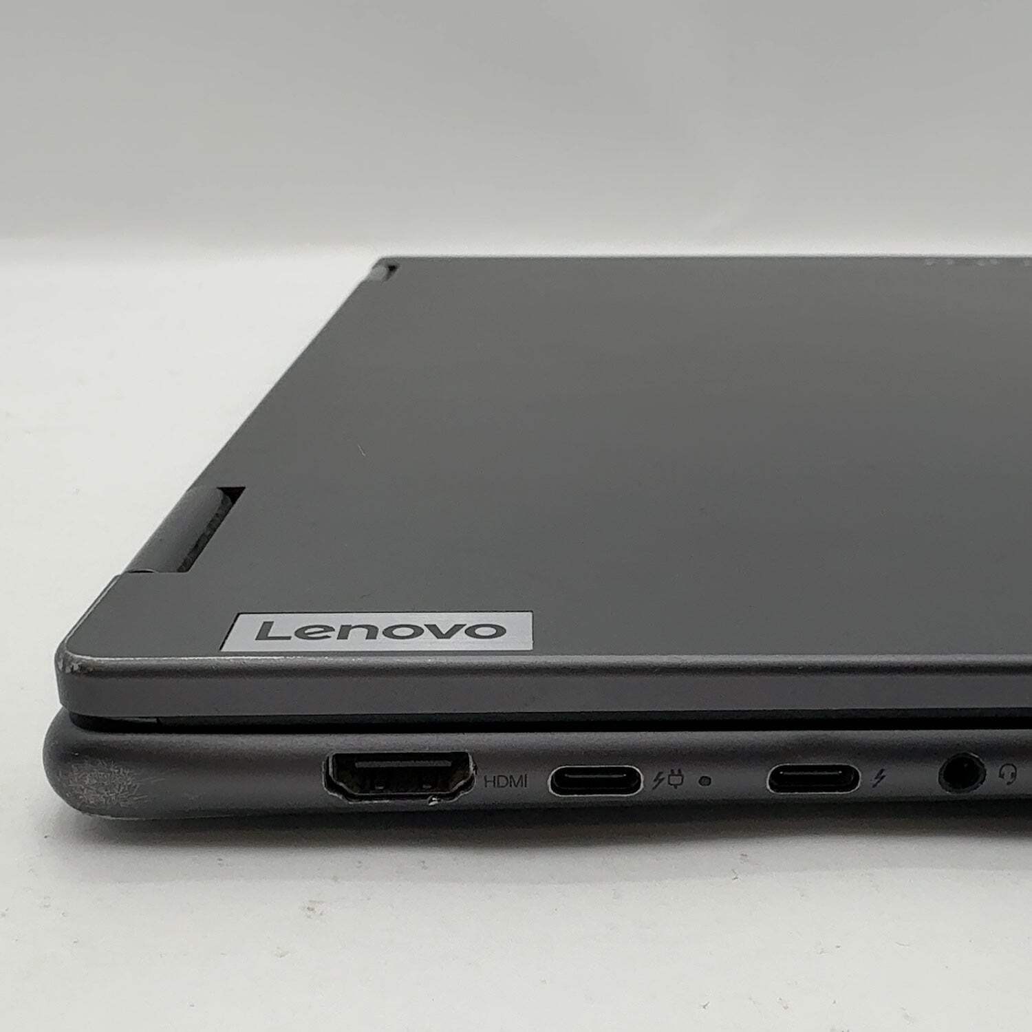 Lenovo Yoga 7i 2-in-1 16IRL8 16″ i7-1355U 1.7GHz 16GB RAM 512GB SSD