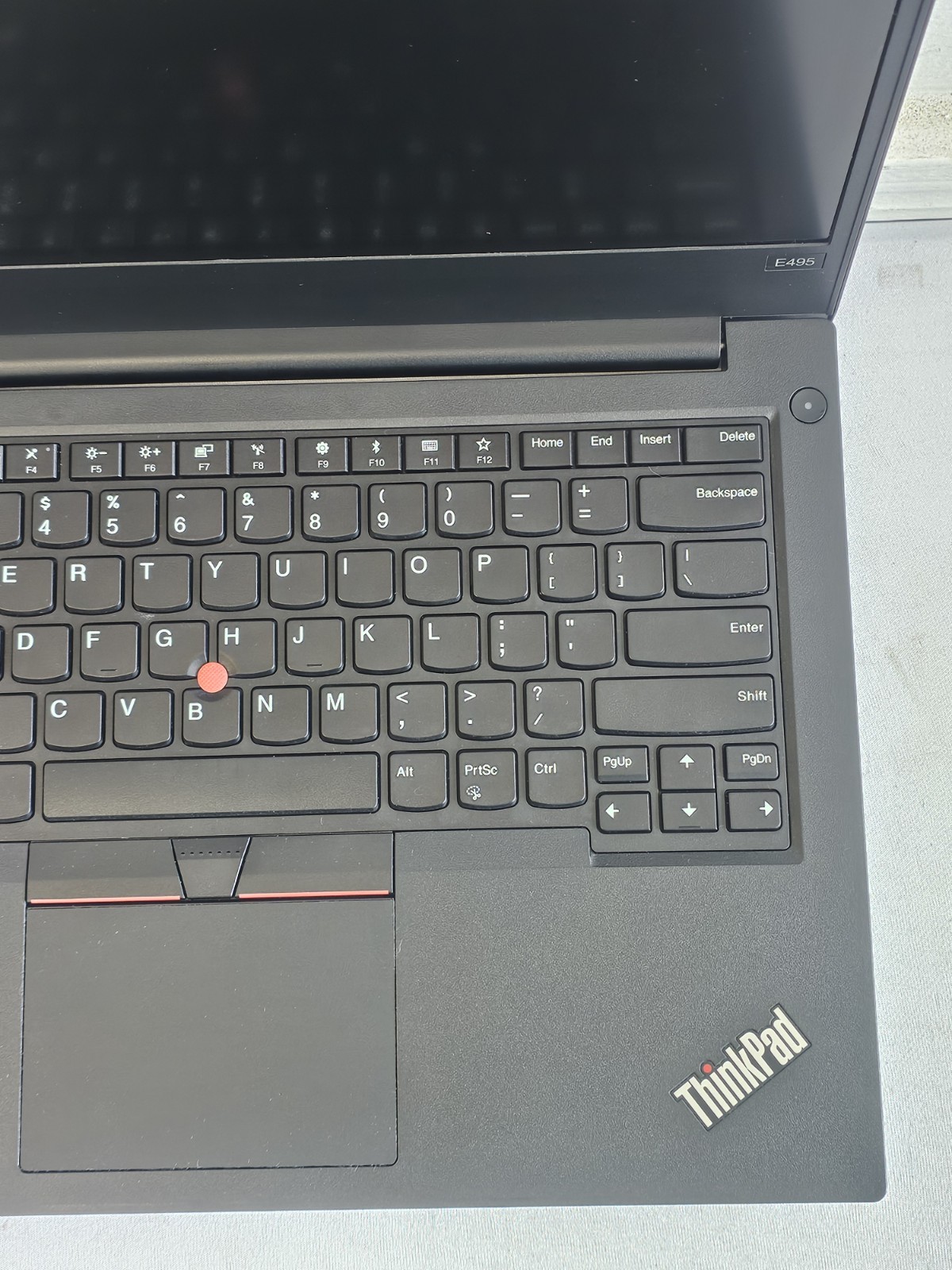 Lenovo ThinkPad E495 Laptop AMD Ryzen 5-3500u 8GB RAM 256GB SSD BAD BATT Win 10