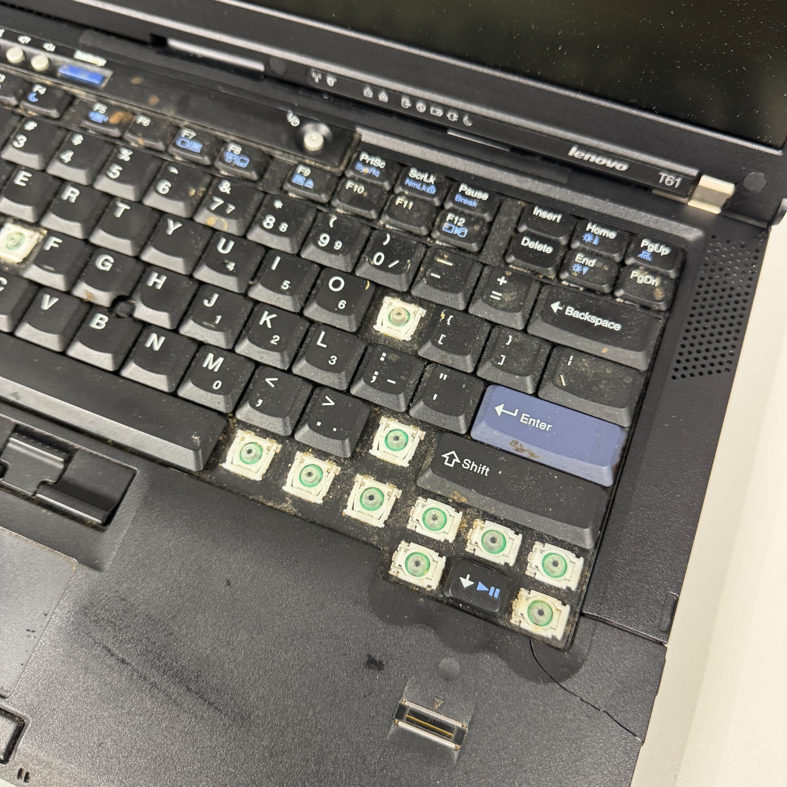 Lenovo ThinkPad T61 No HDD No Charger Set of 2 For PARTS ONLY UNTESTED | READ