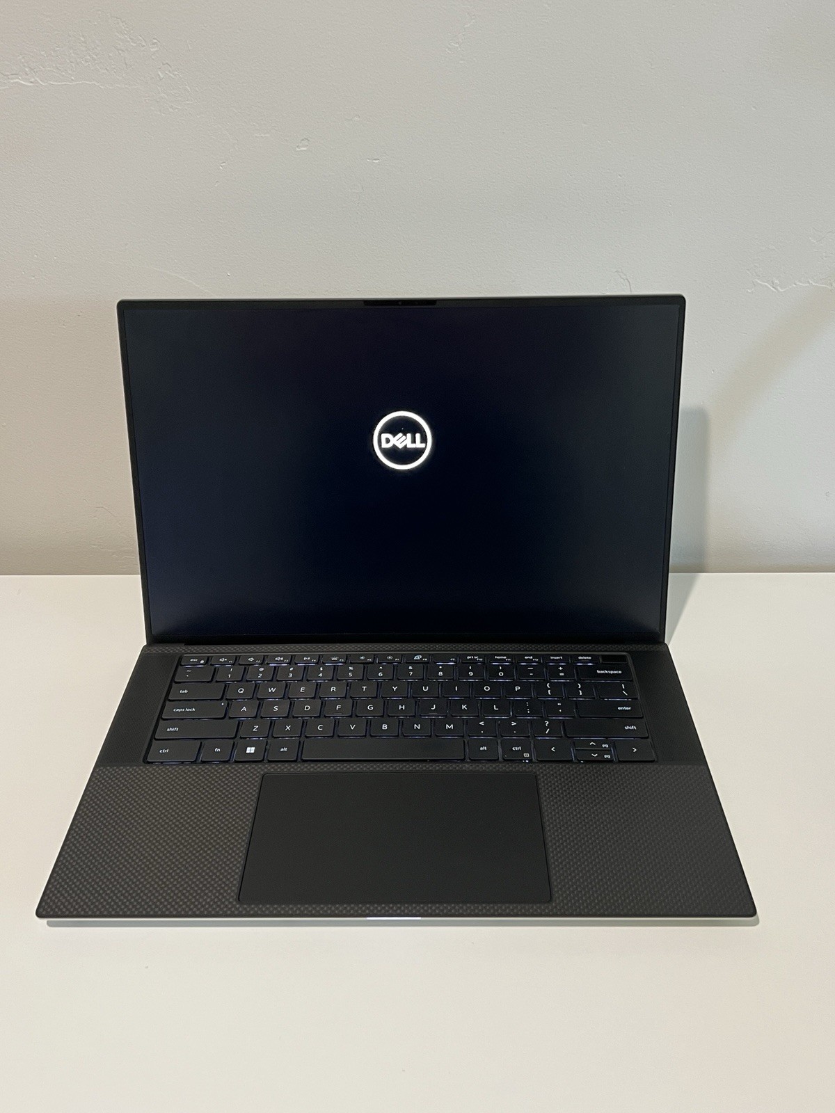 Dell XPS 15 9530 2023 FHD+ 2.4 GHz i7-13700H 16GB 512GB SSD Intel Arc A370M