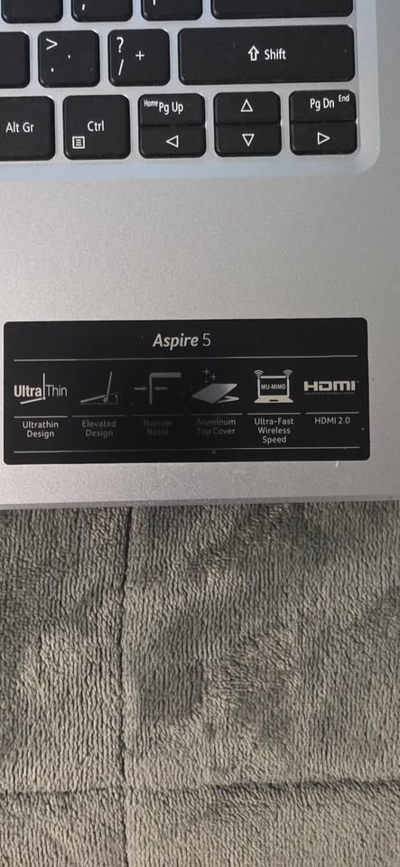 Acer Aspire 5 – 14″ Laptop Intel Core i5-1135G7 2.4GHz 8GB RAM 256GB SSD W11H