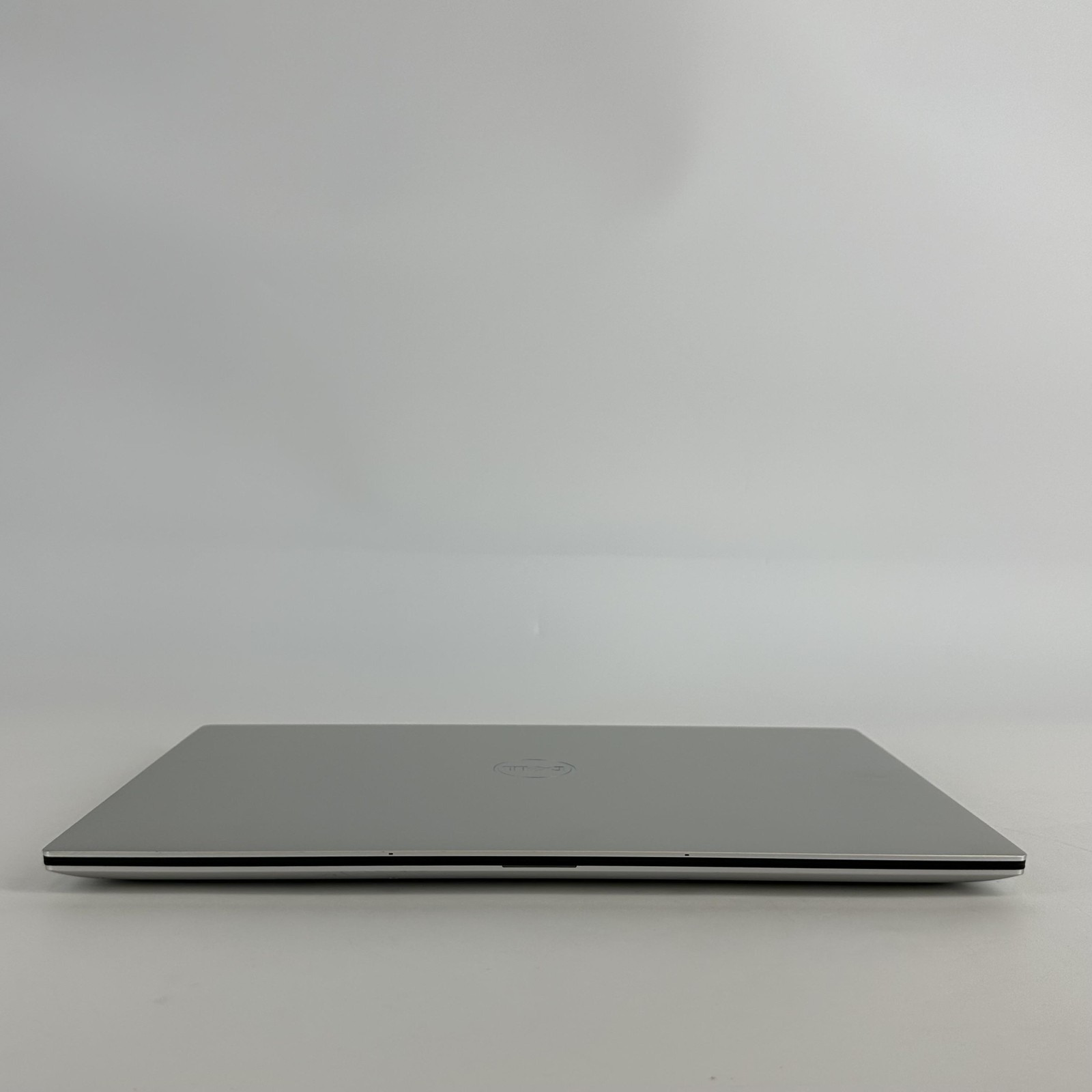 Dell XPS 15 9530 FHD+ 2.6 GHz i9-13900H 16GB 512GB SSD RTX 4070 Very Good