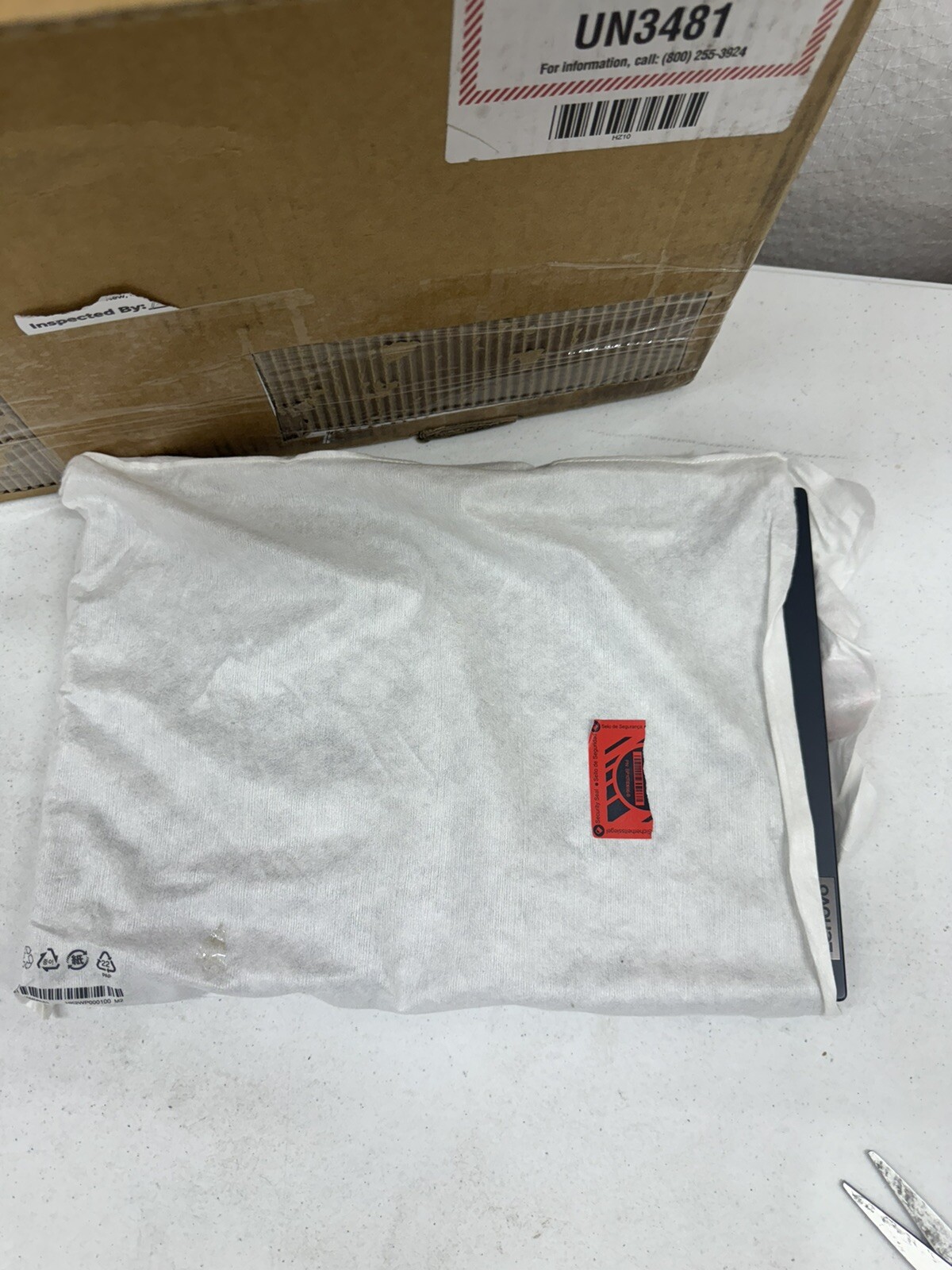 Lenovo ThinkPad P15v (Gen 3) i7-12800H 32 GB Ram 512GB ssd RTX A2000 (FOR PARTS)