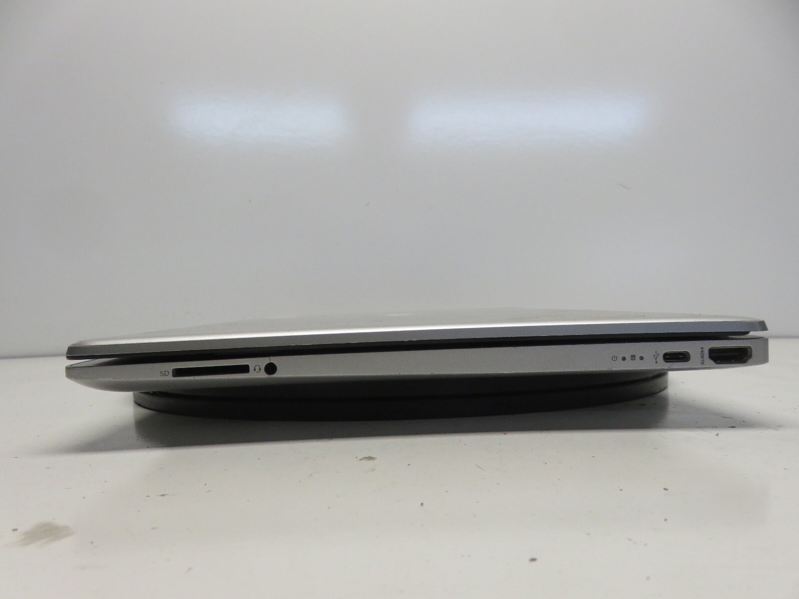 HP 15-DY1771MS Intel Core i7-1065G7 1.3GHz 8GB Windows 11512GB SSD