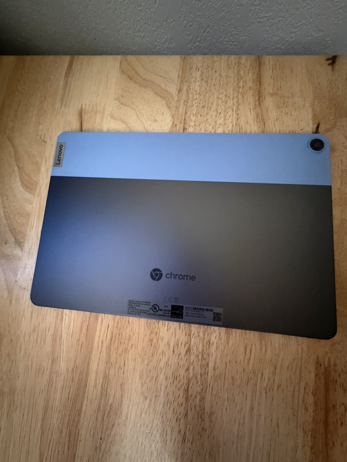 Lenovo Ideapad Duet Chromebook CT-X636F 10.1″ (128GB,2.00GHz,4GB)