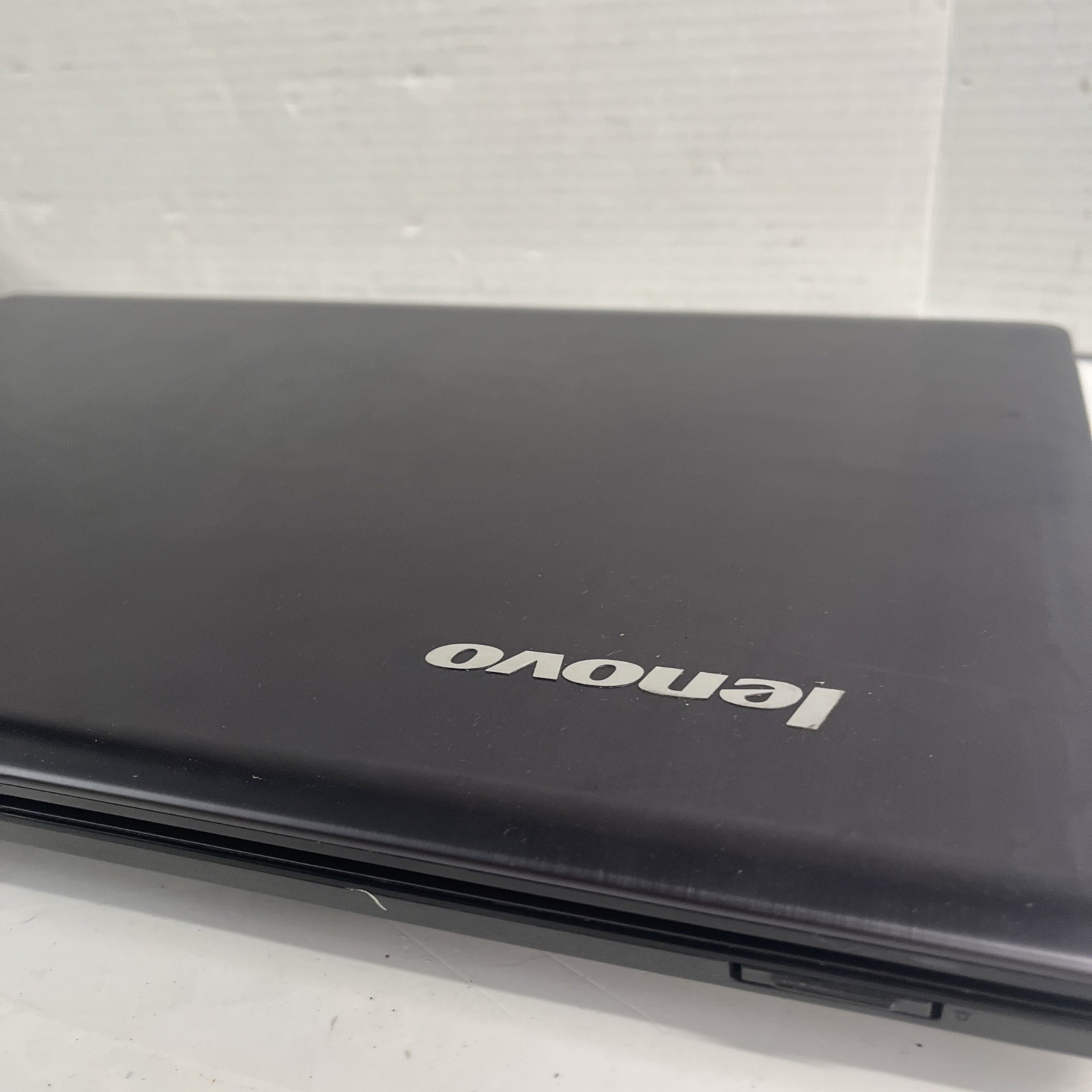 Lenovo IdeaPad Z585 15.6 AMD A10-4600MM 2.30GHz 6GB RAM 1TB HDD Win10 Pro