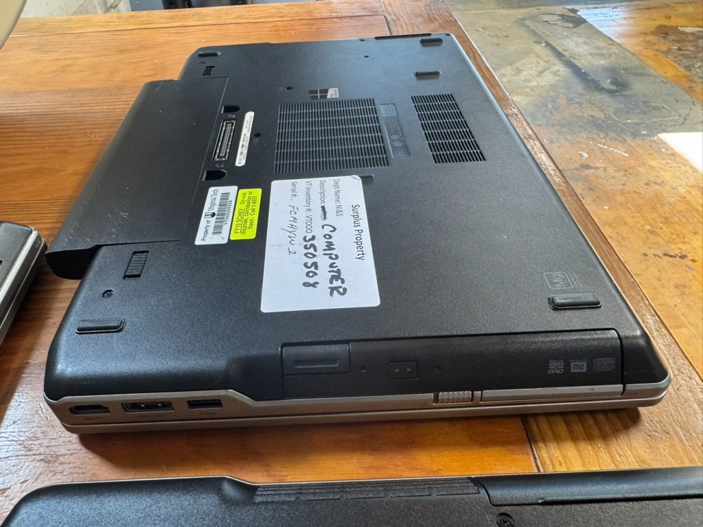 Lot 3-Dell Latitude E6530 15.6″ incl. Intel i7-3520M 16gb RAM (No drives, No AC)