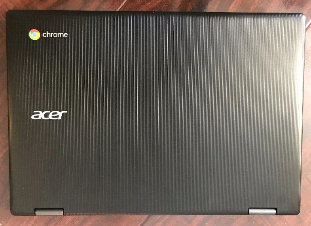 Acer Chromebook Model N18Q6 R752TN C2J5 Celeron N4000 4GB mem 32GB touch
