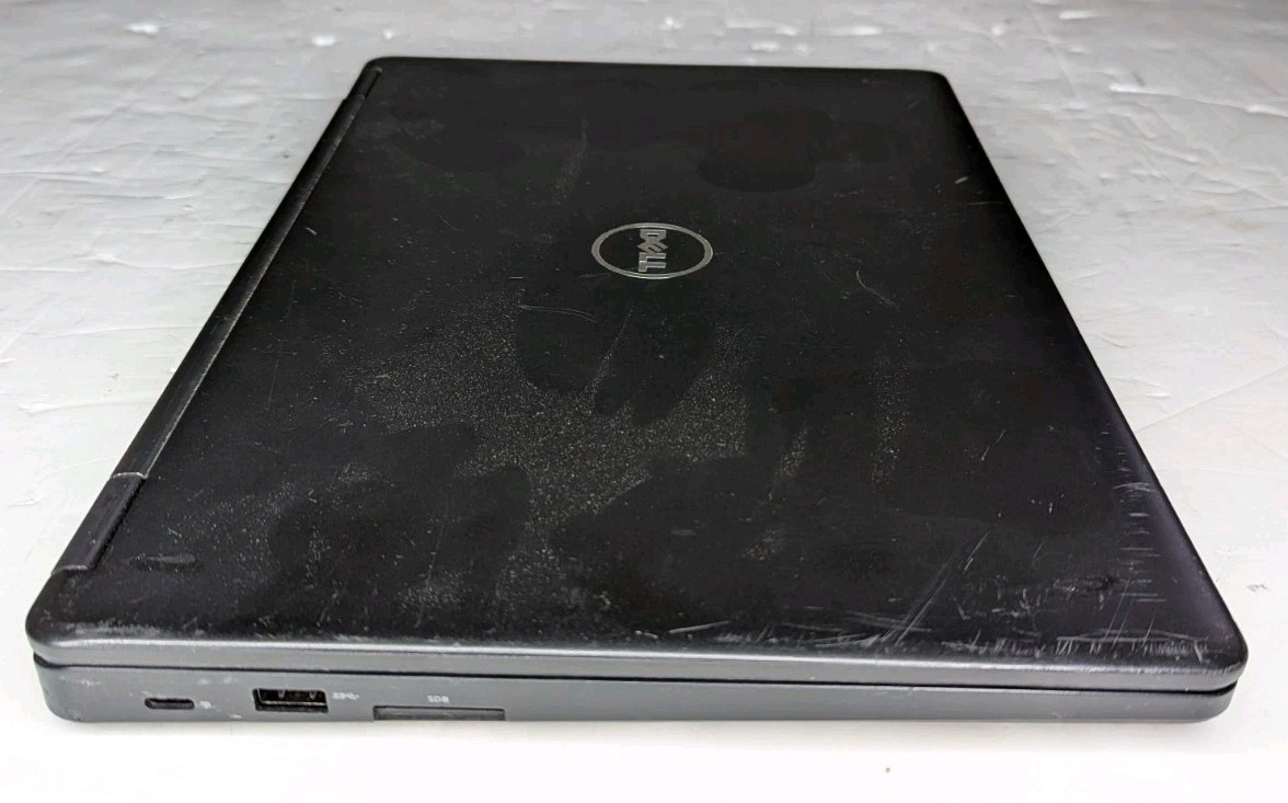 Dell Latitude 5480 14″ Laptop i5-7440HQ 2.80GHz 16GB RAM 128GB SSD Win 11 Pro