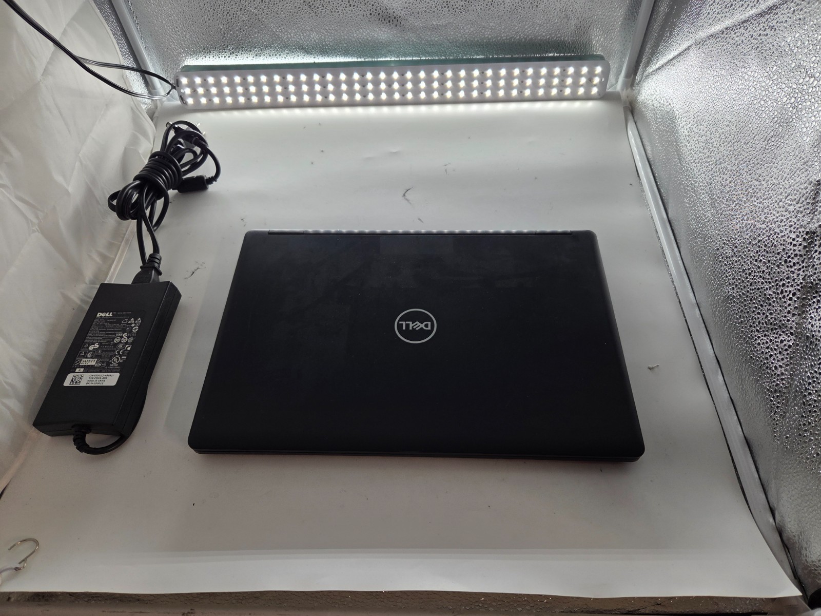 Precision3530Gamer w/charger.i7-8750H(6cores)16GB.256GBNVMe.Hybrid.15.6″FHD.Nice