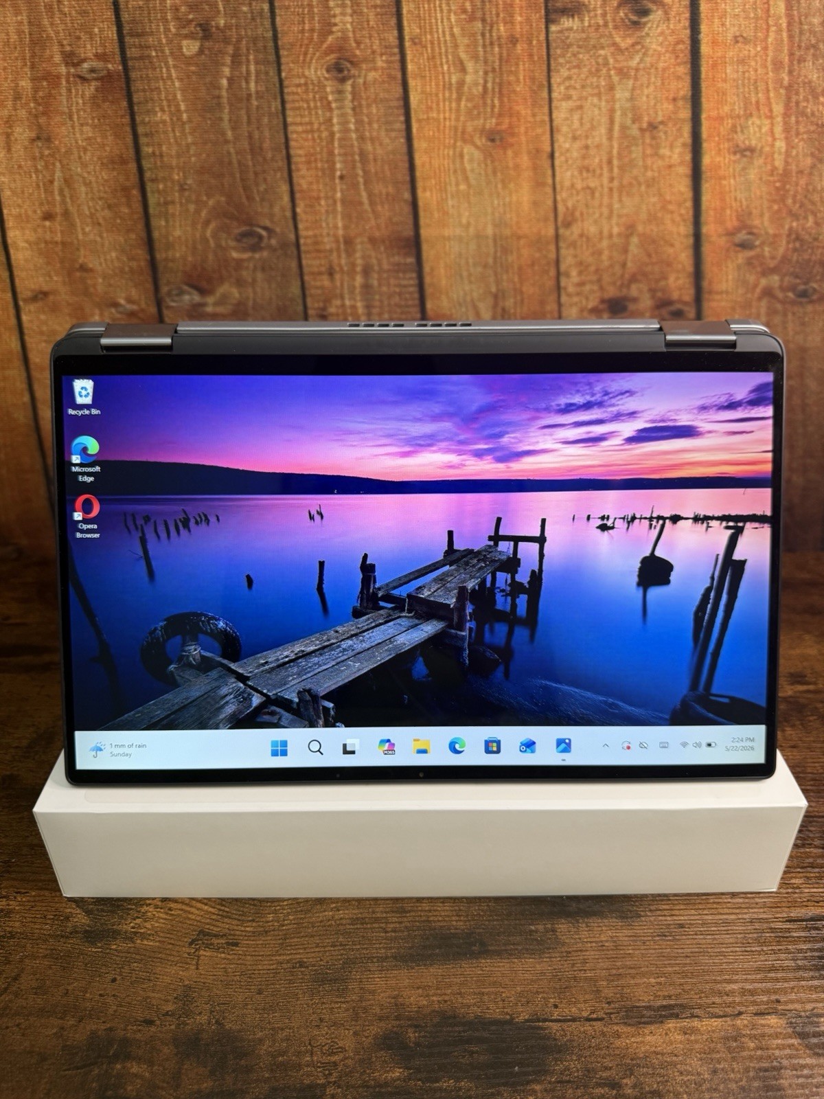 Dell Latitude 9410 2-in-1 Touchscreen Laptop | i5 10th Gen | 16GB RAM | 256 GB