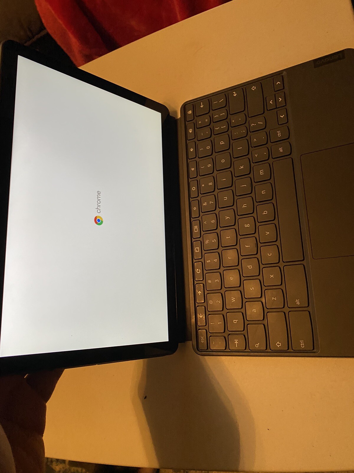 Lenovo Ideapad CT-X636F 10.1″ (128GB,MediaTek Helio P60T,2.00GHz,4GB) Chromebook
