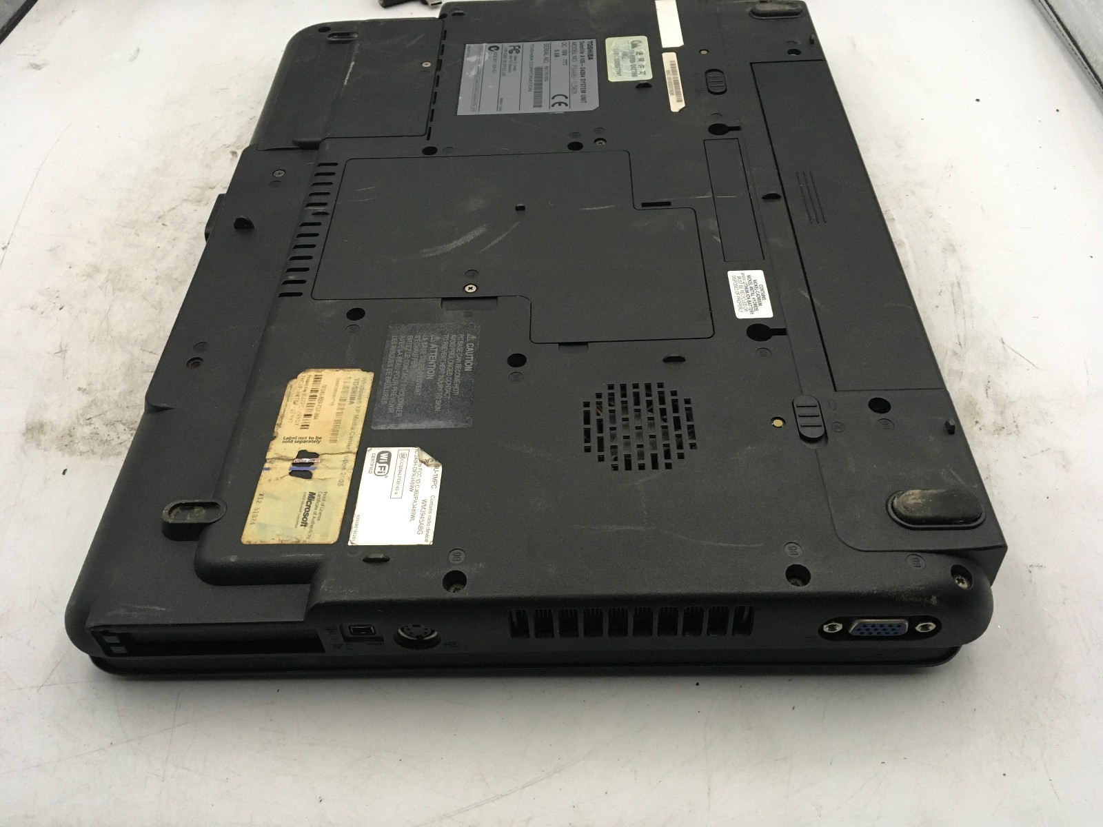 TOSHIBA SATELLITE A105 S4384 -FOR PARTS/REPAIR- Intel 2 Duo T5500 – 1GB RAM – BB