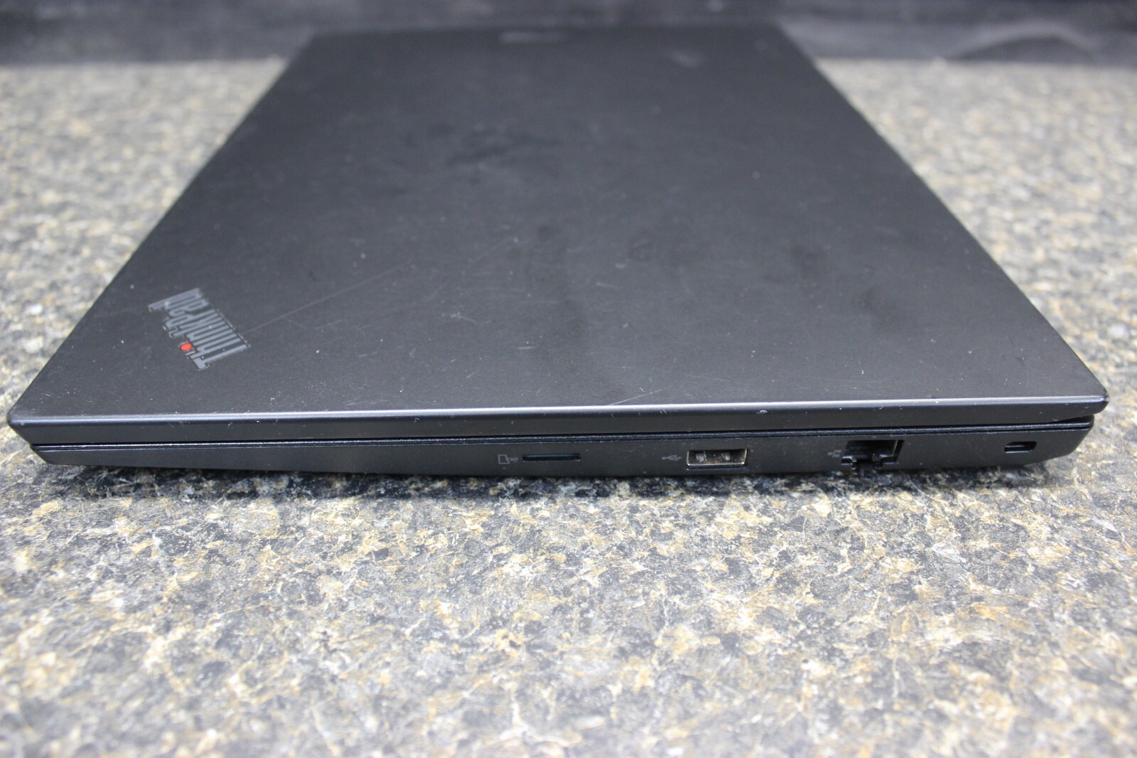 Lenovo Thinkpad E495 AMD Ryzen 5 3500U 256SSD NvME 16GB Win11Pro