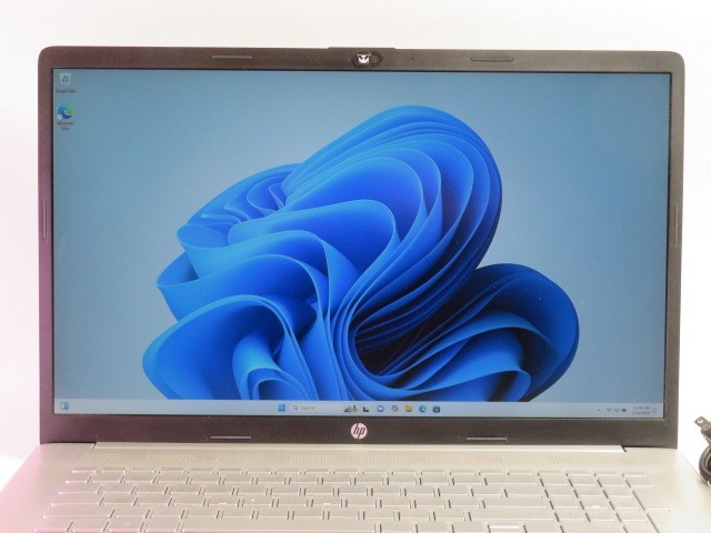 HP LAPTOP 17-CN1053CL i5-1155G7 2.5GHz 12GB RAM 1TB HDD IRIS XE WIN 11 HOME