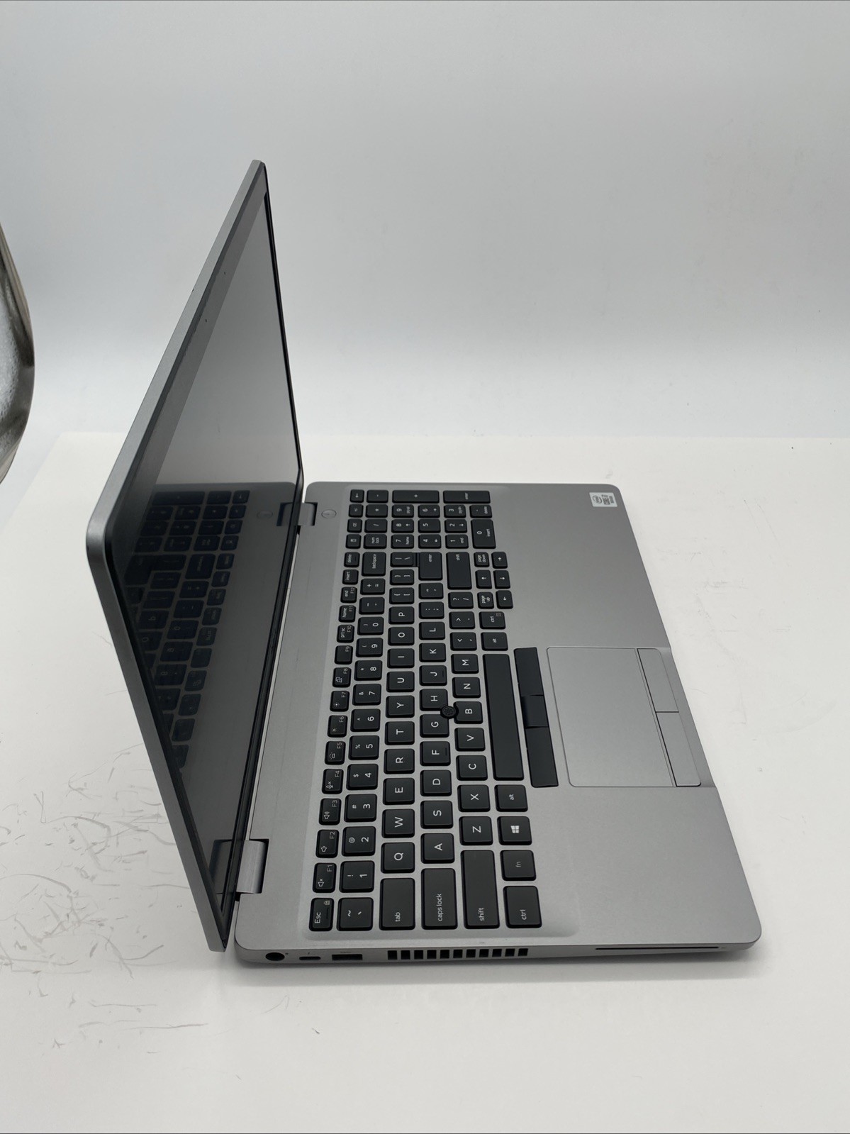 Dell Precision 3551 Core i7-10850H 2.7GHz 32GB RAM 512GB SSD W11P Nvidia P620