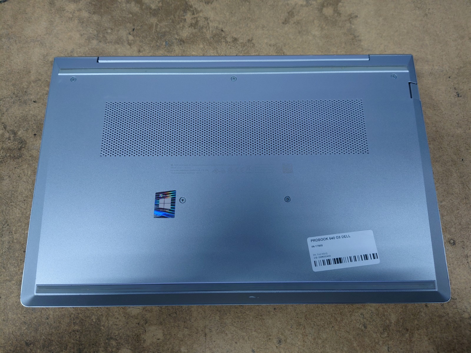 HP ProBook 640 G8 14″ FHD i5-1135G7 16GB RAM 256GB SSD No OS