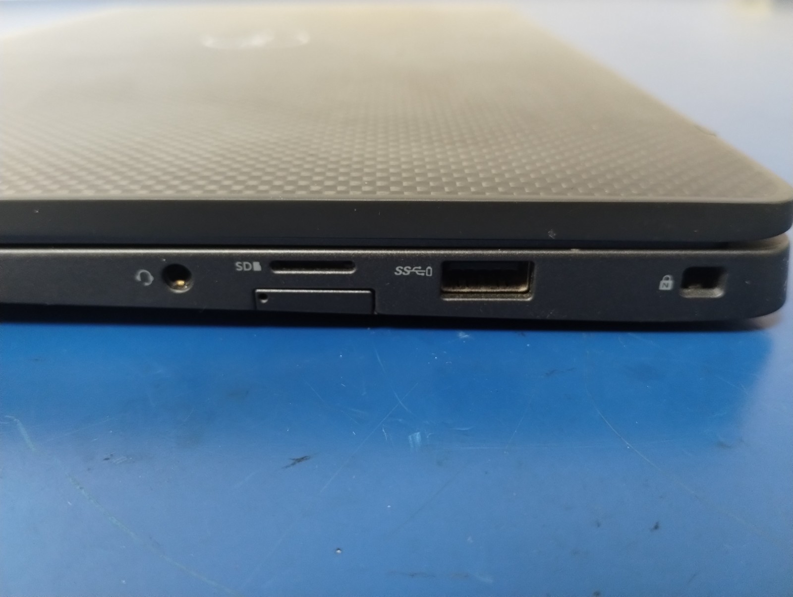 Dell LATITUDE 7400, i7-8665U, 20 GB RAM, UHD Graphics 620, 14 INCH SCREEN