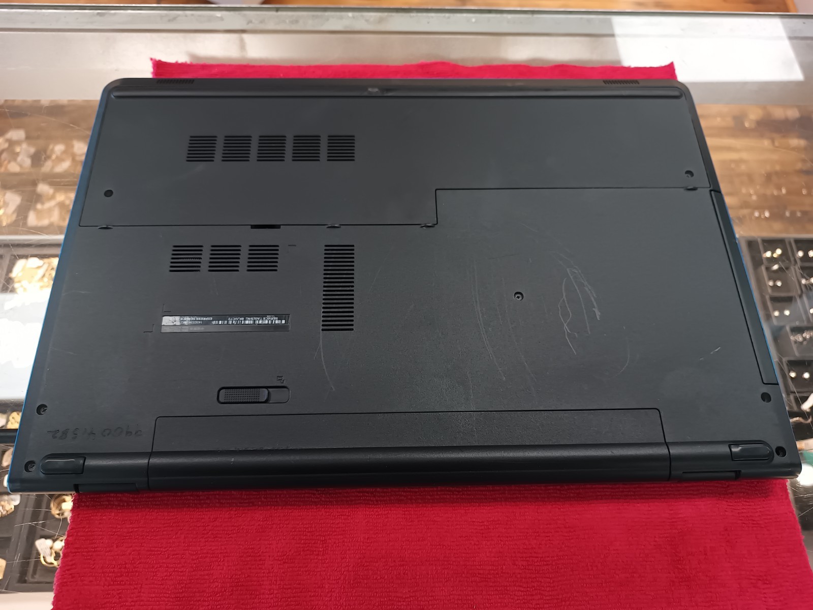 17.3″ Dell P28E INSPIRON 17 Laptop AMD A8-7410 2.20GHz 8GB RAM 1TB Laptop AS-IS!