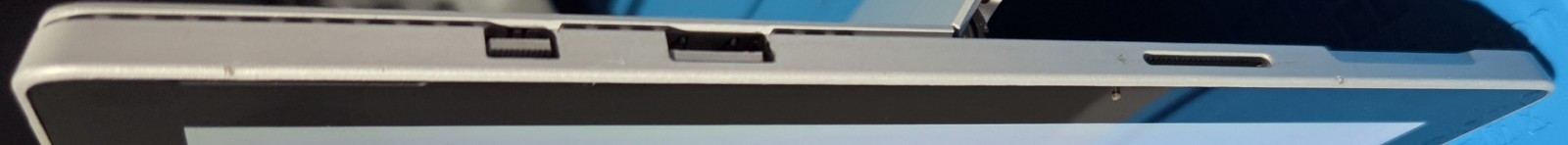 Surface Pro 4 256GB i5 Tablet i5-6300U 2.40GHz Model 1724 POWER ON AS IS Locked
