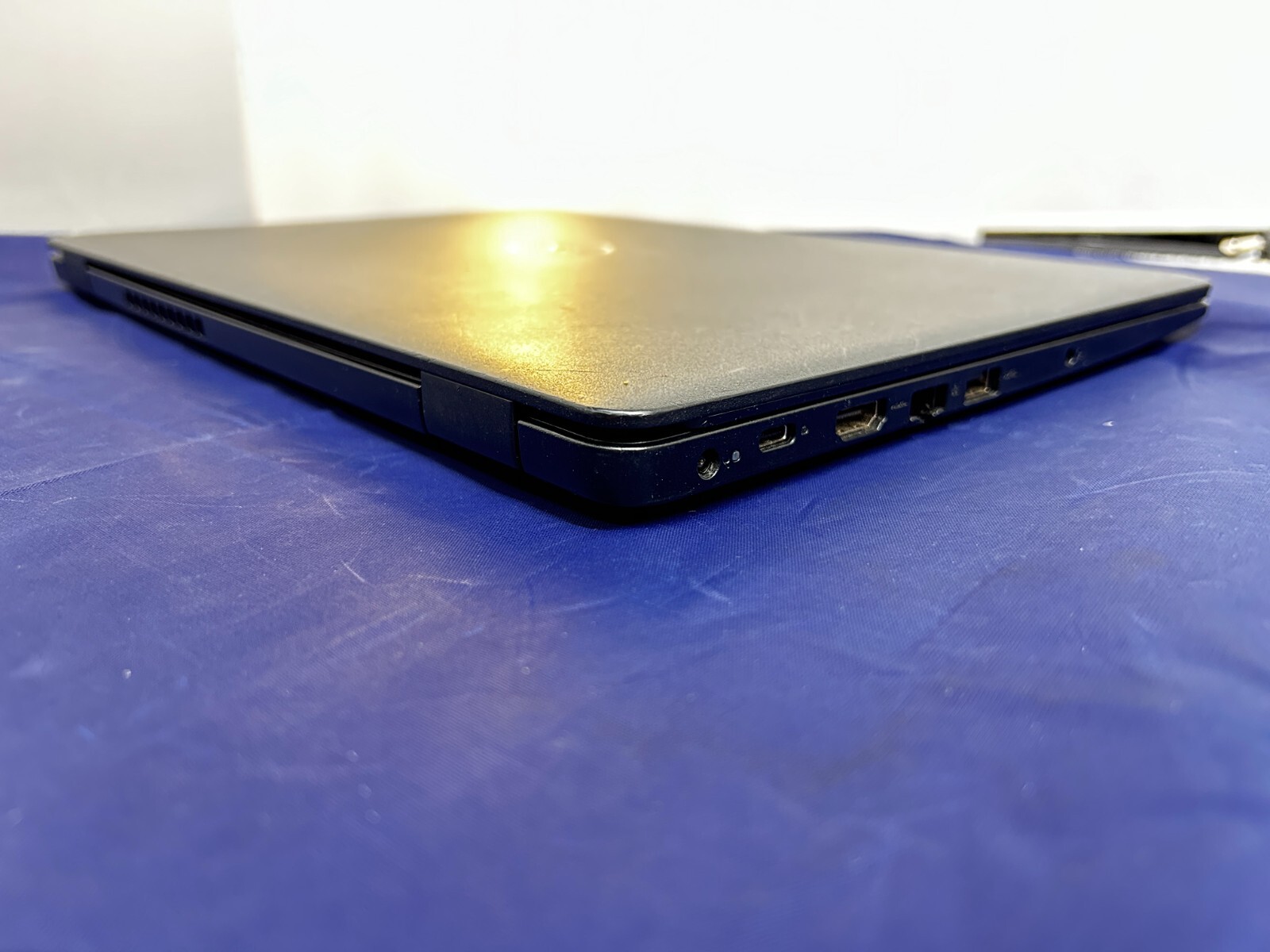 DELL LATITUDE 3490 14″ INTEL CORE i5-8250U 1.60GHZ 8GB RAM 256GB SSD W10PRO
