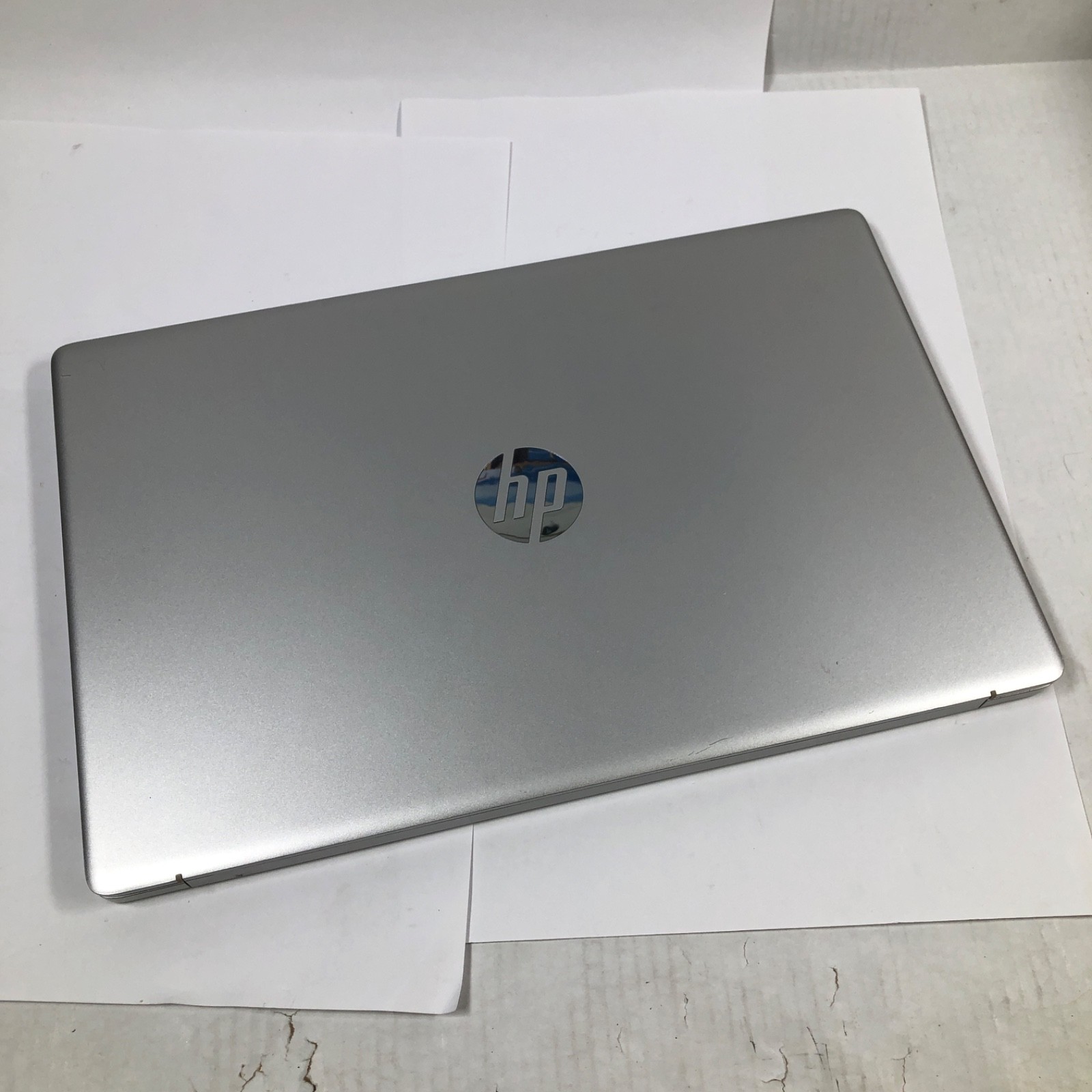 HP Laptop 17-cn2775st 17.3″ 8GB RAM 480GB SSD i5-1235U Win11