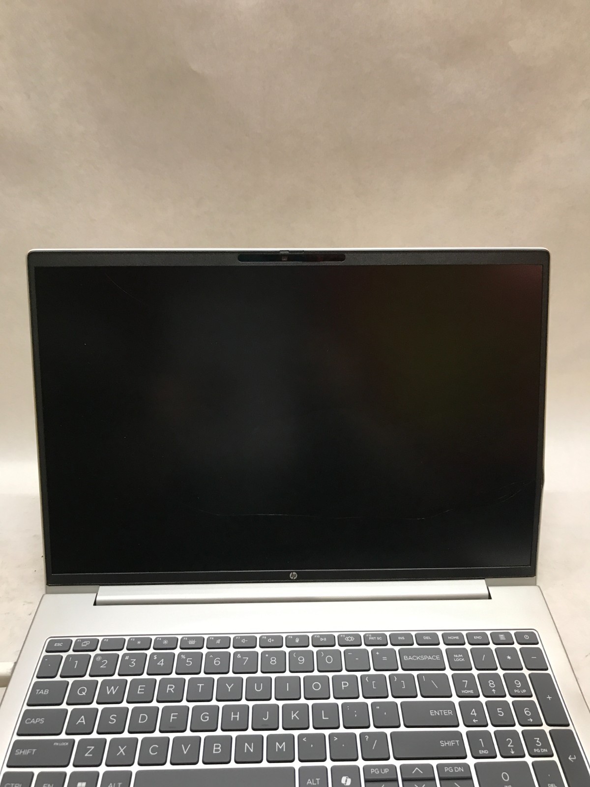 HP ProBook 465 G11 16″ Ryzen 7000 Series NO RAM NO SSD/OS For Parts READ DESC DW