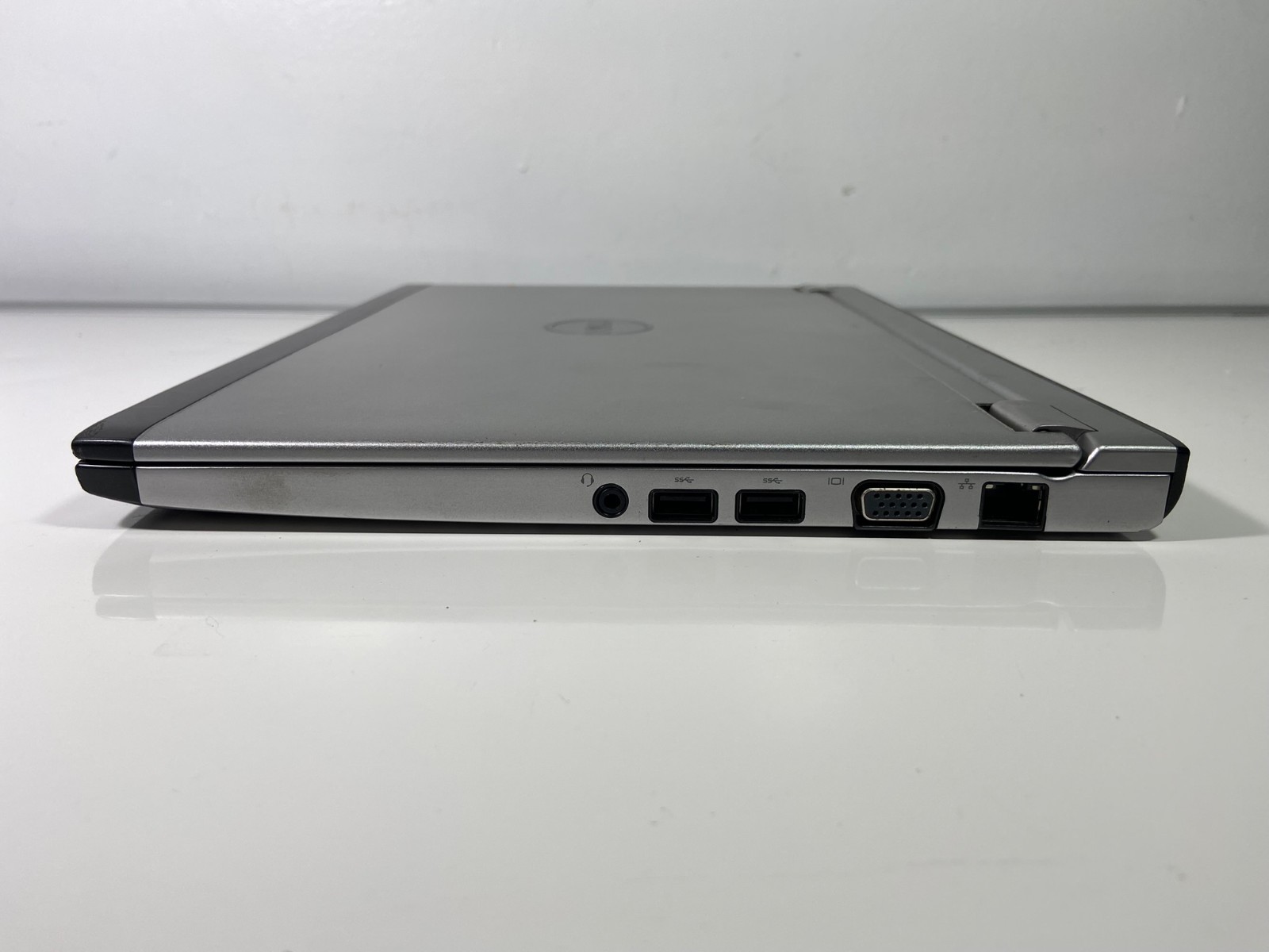 Dell Latitude 3330 13.3″ (1007U 1.50GHz – 4GB RAM – NO OS/HDD)