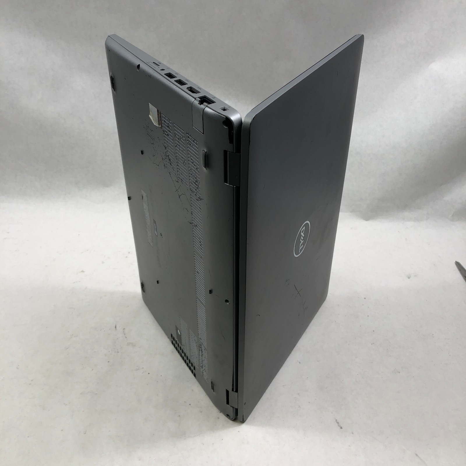 Dell Precision 3551 15.6 FHD i7-10750H 2.60GHz 16GB 512GB SSD Quadro P620 *READ*